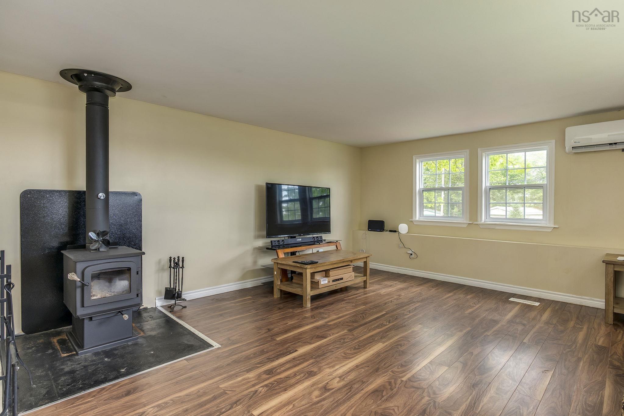 View image 15