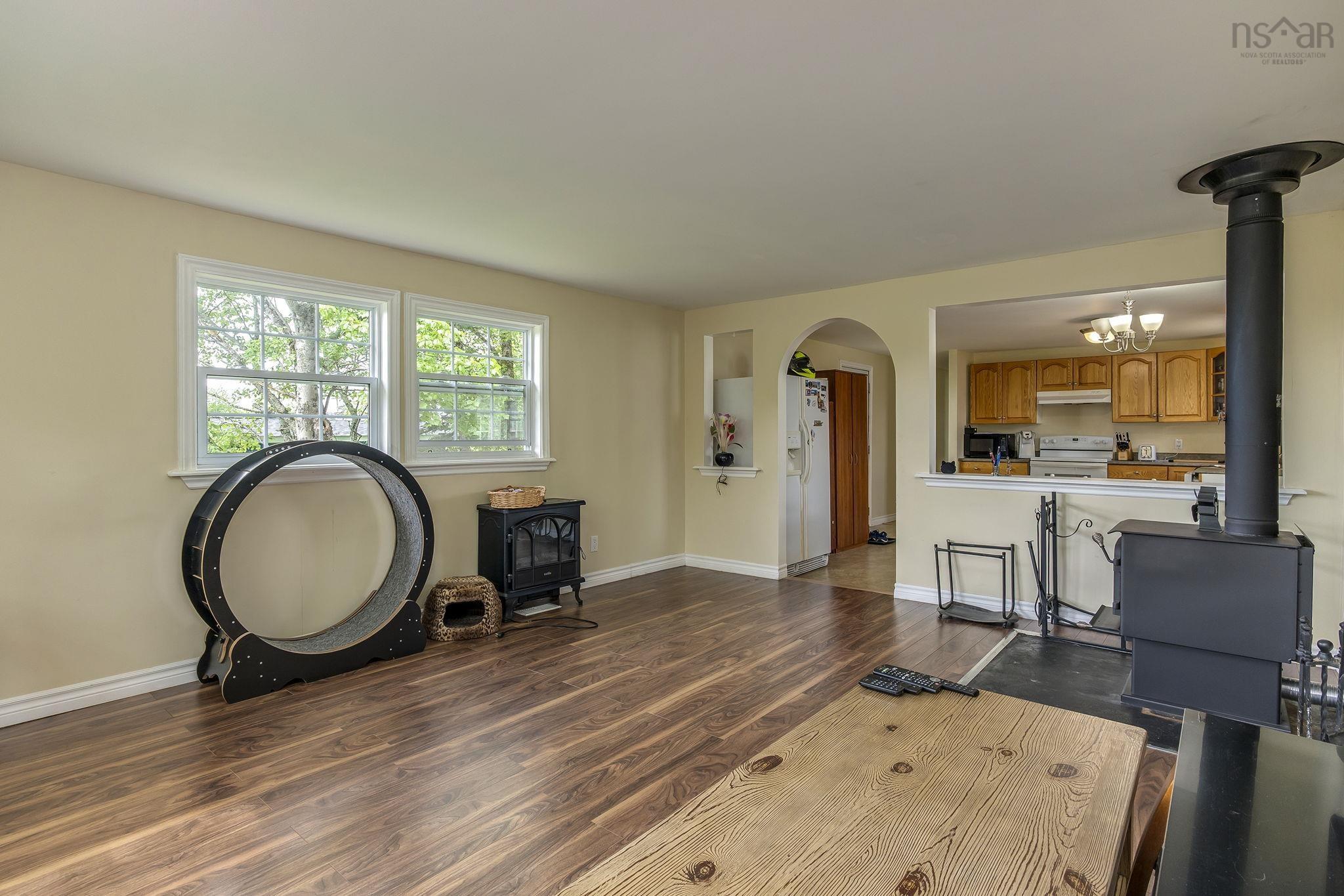 View image 17