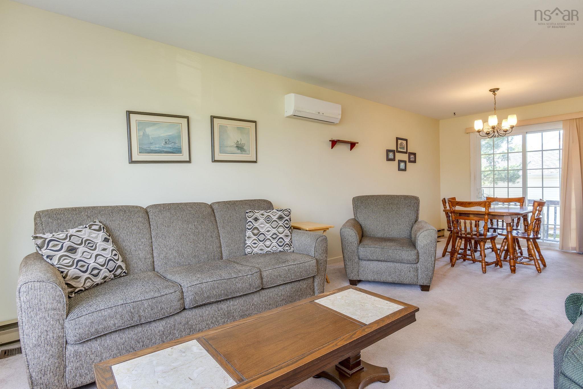View image 11