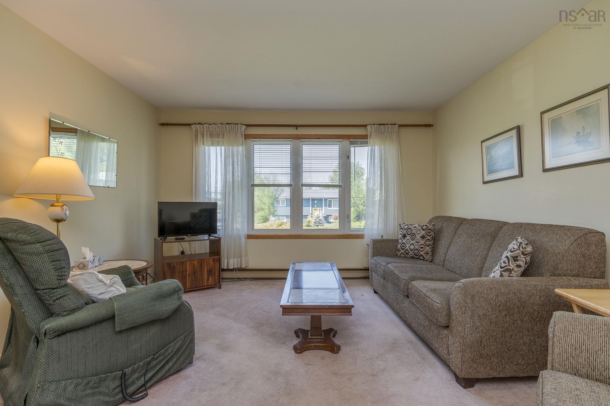 View image 9