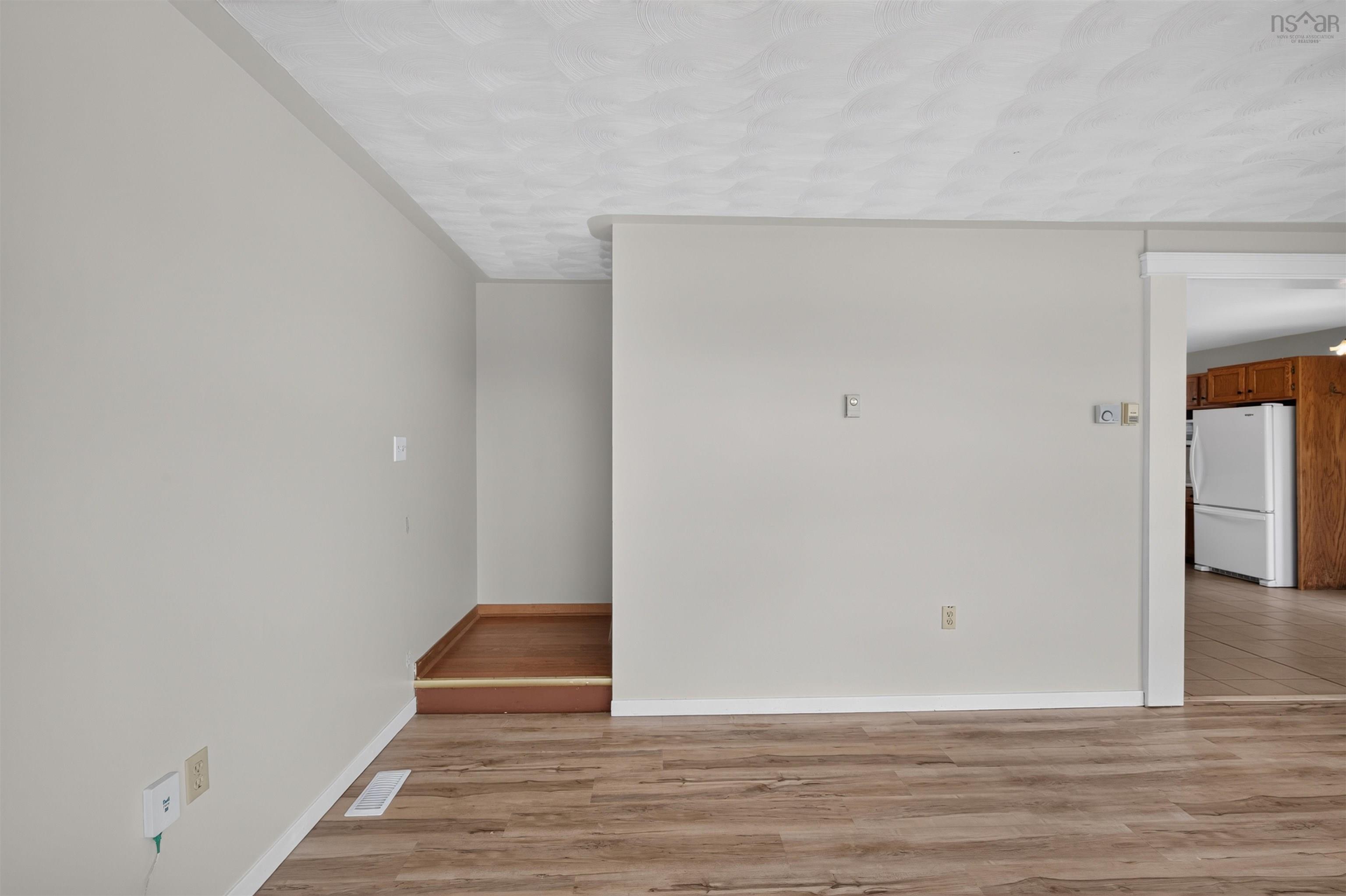 View image 17