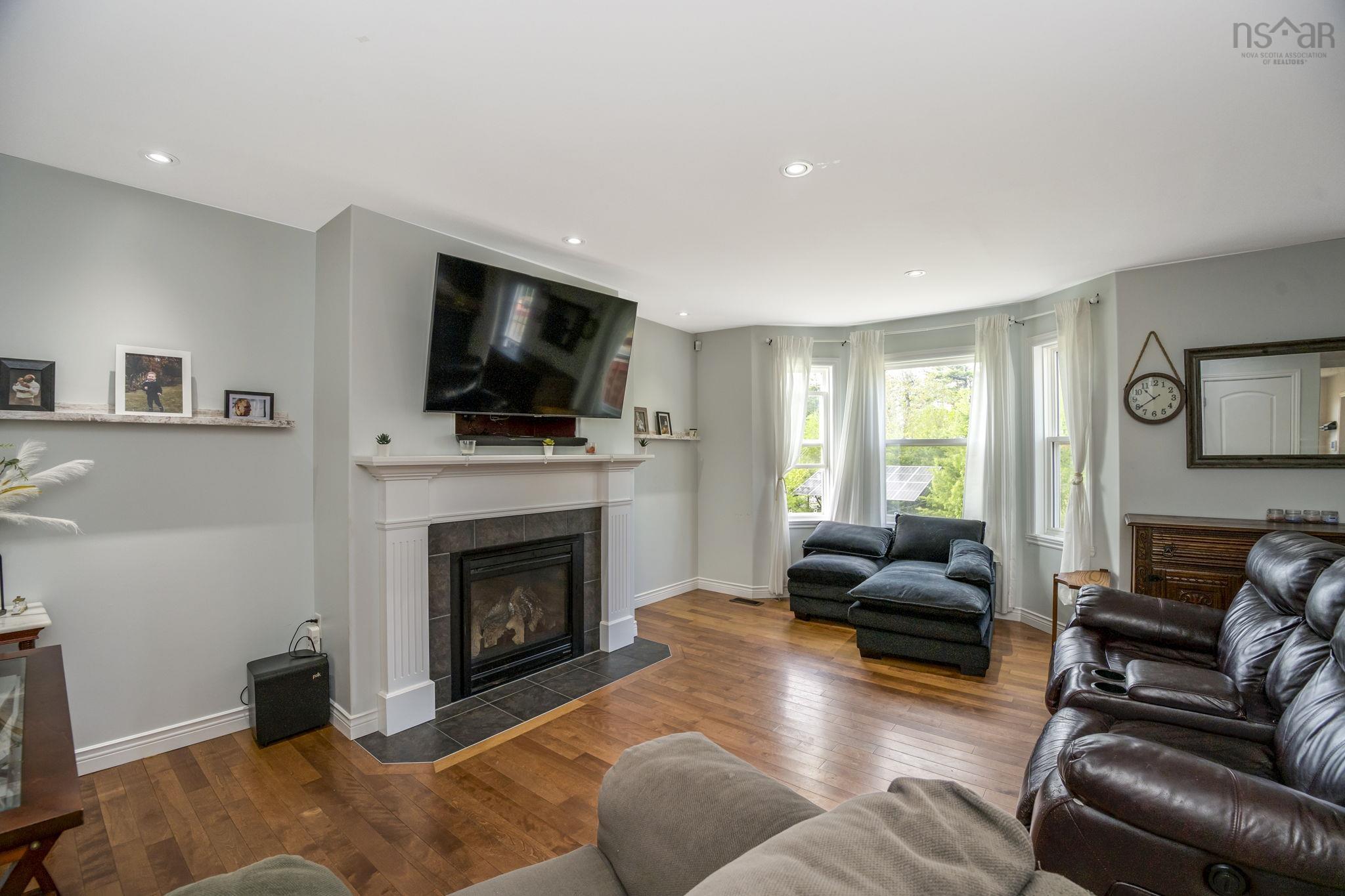 View image 6