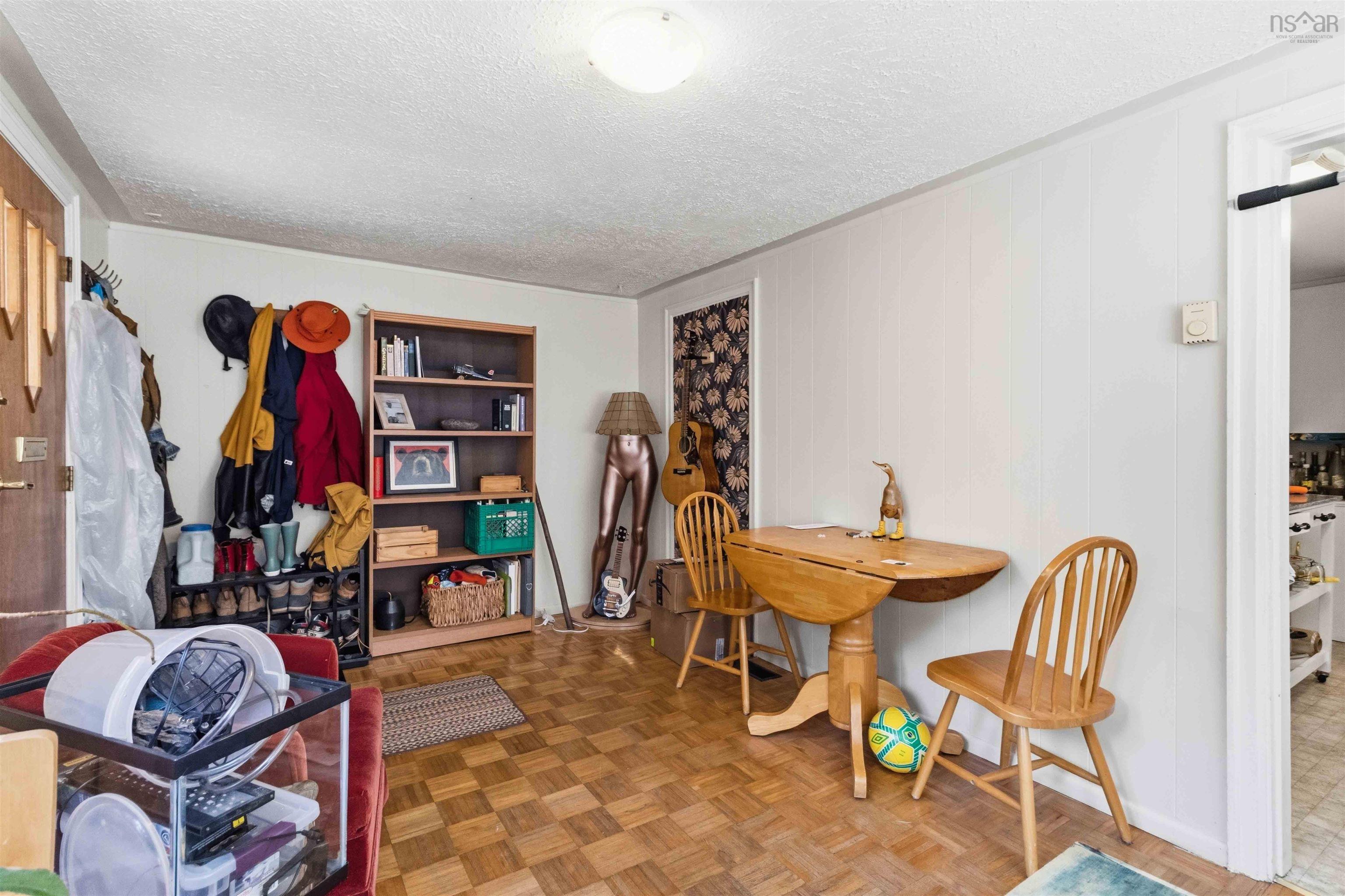 View image 21