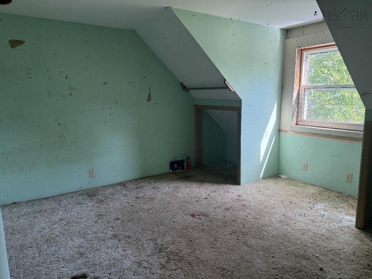 View image 16