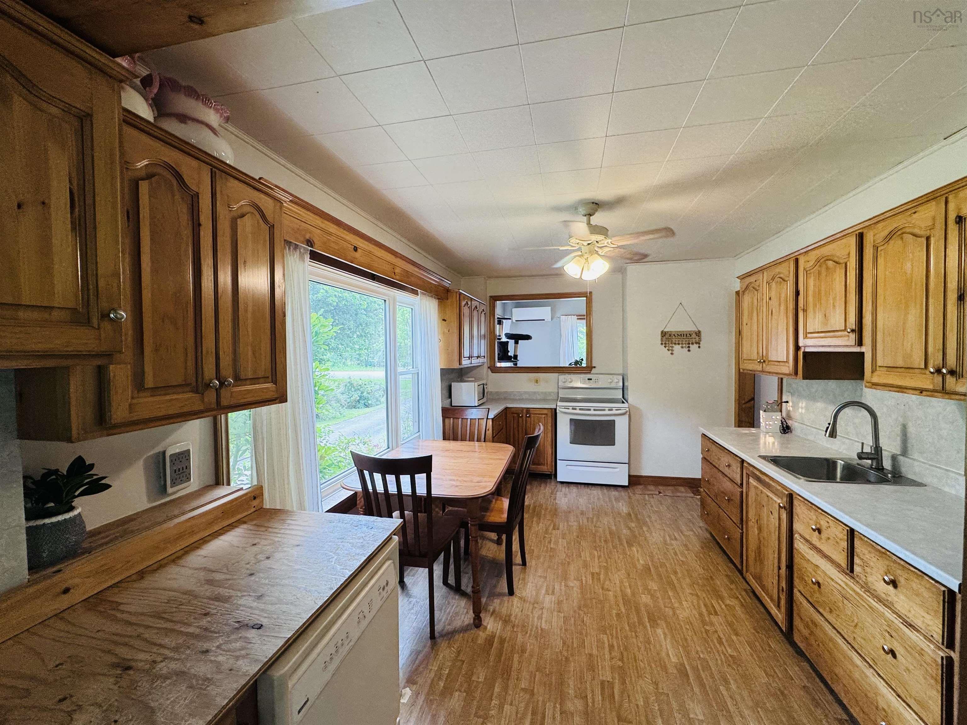 View image 10