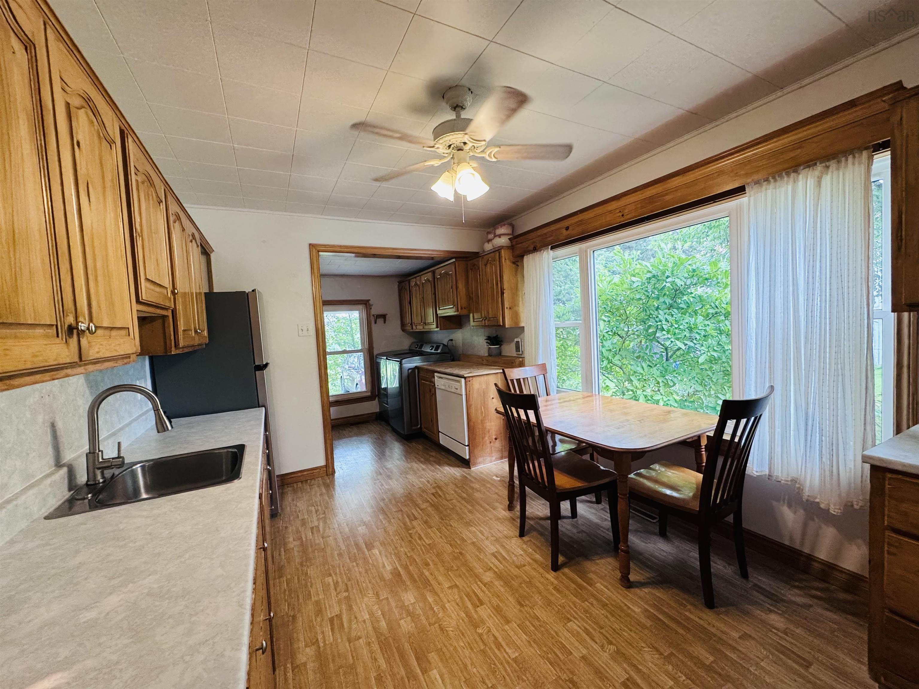 View image 12