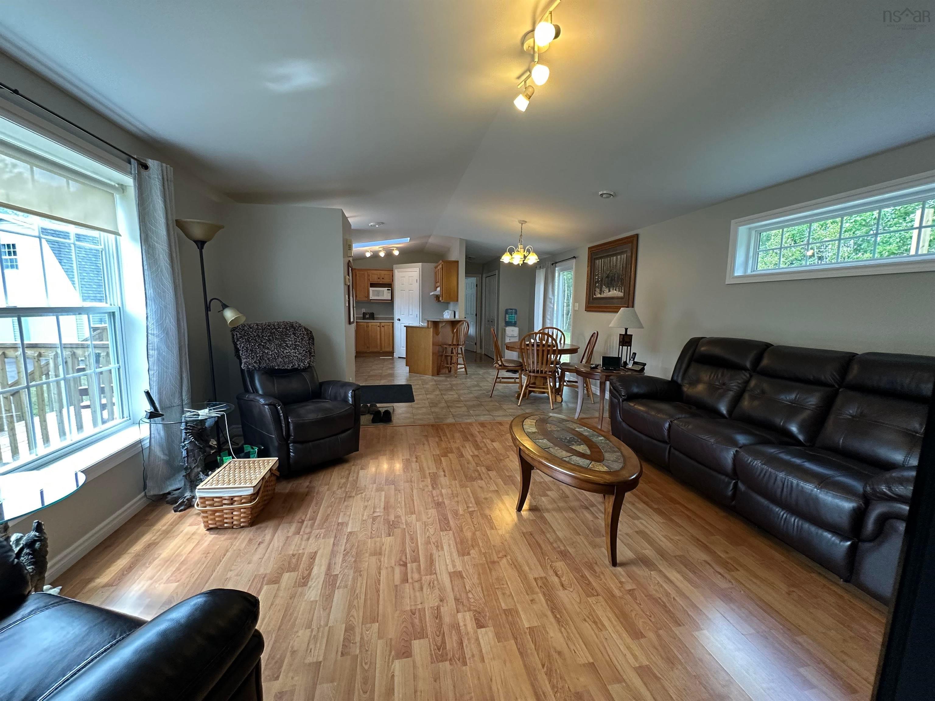 View image 6