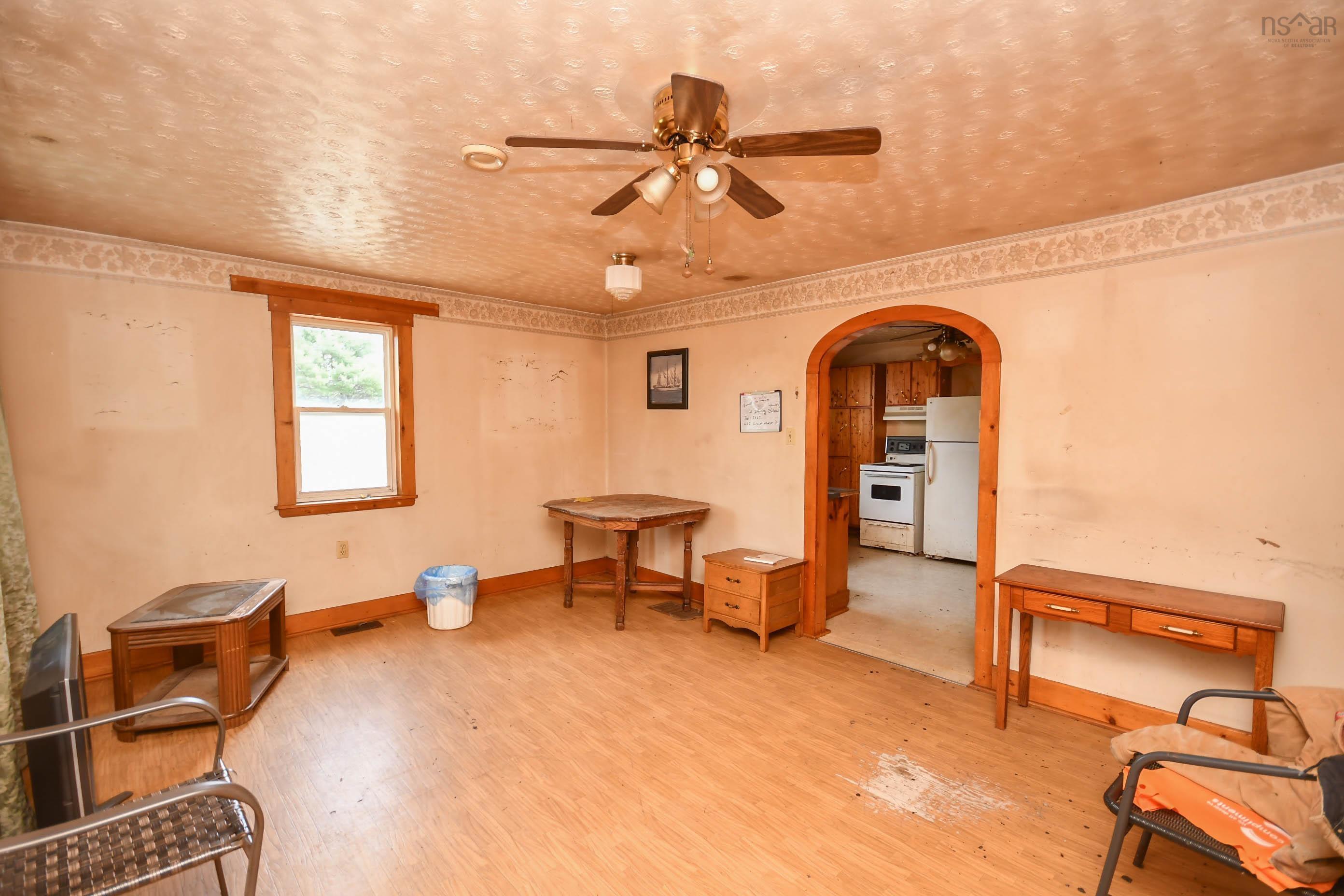 View image 19