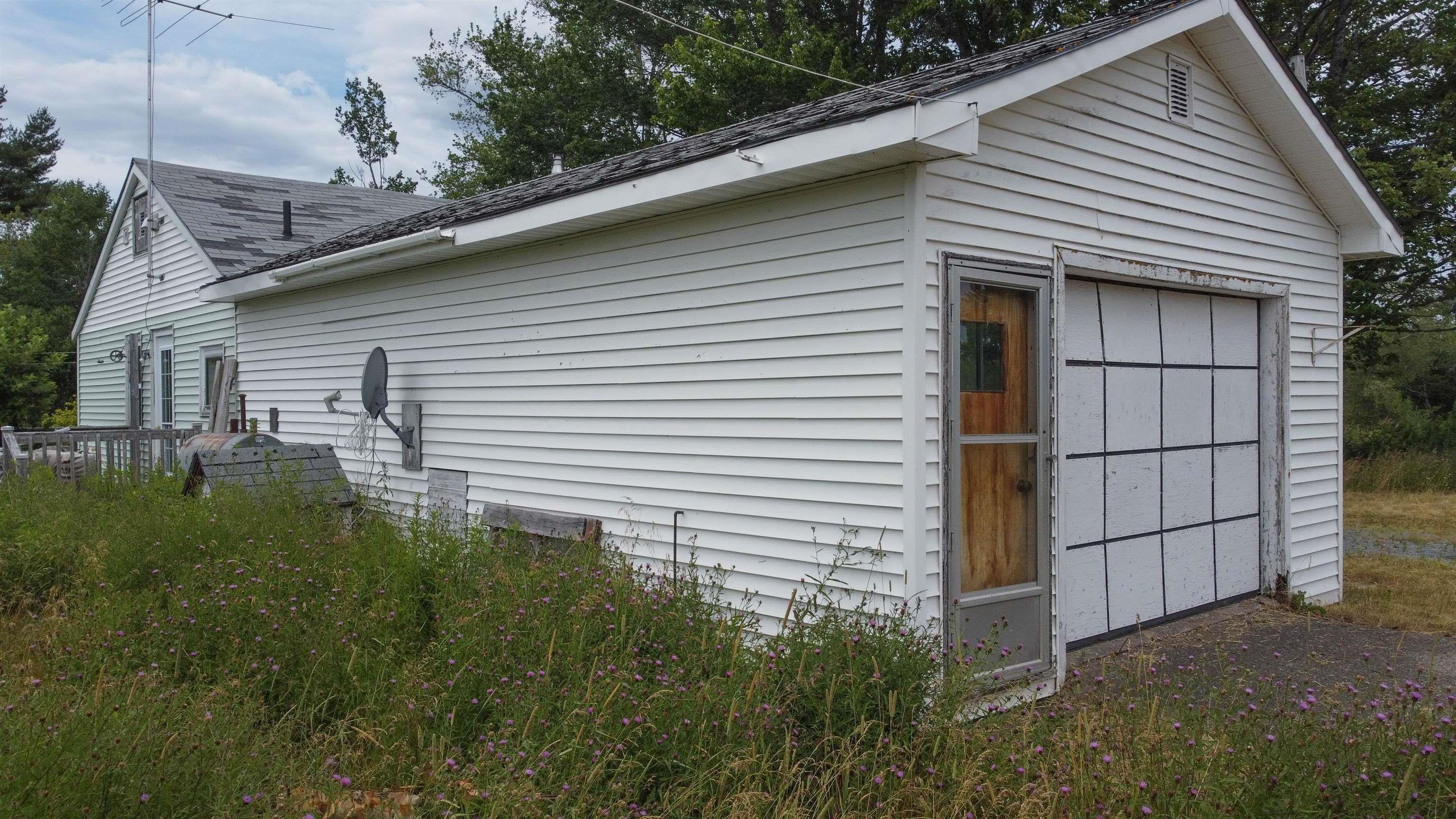 View image 40