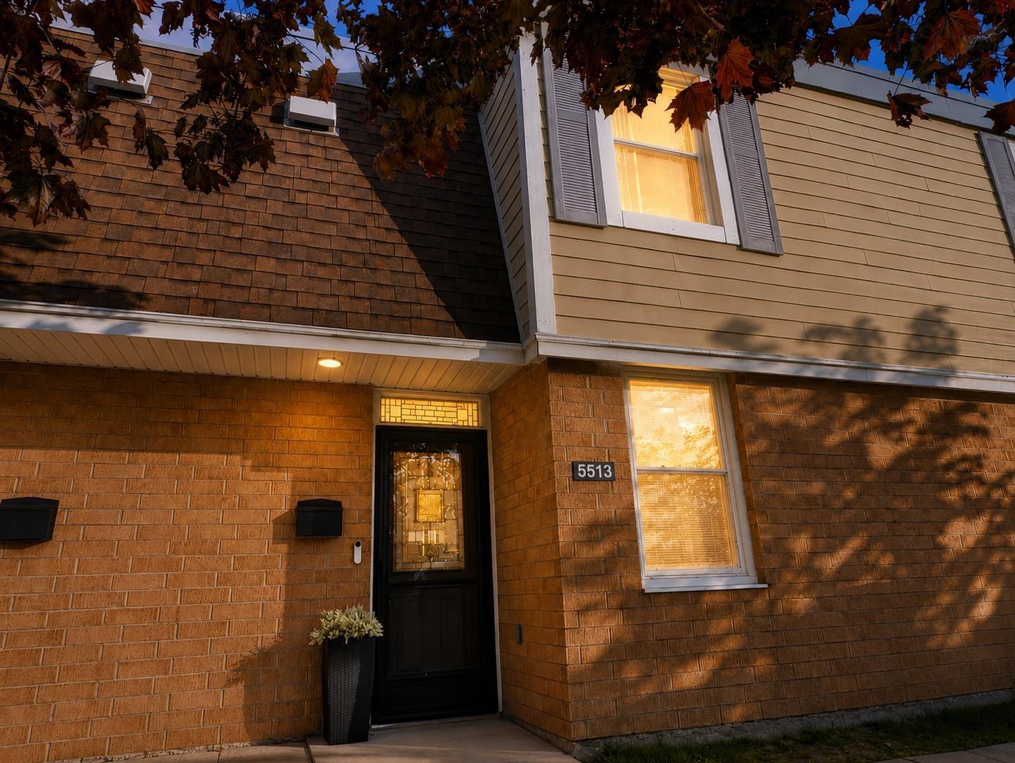 Thumbnail image for 5513 Sentinel Square MLS<sup>®</sup> 202618104