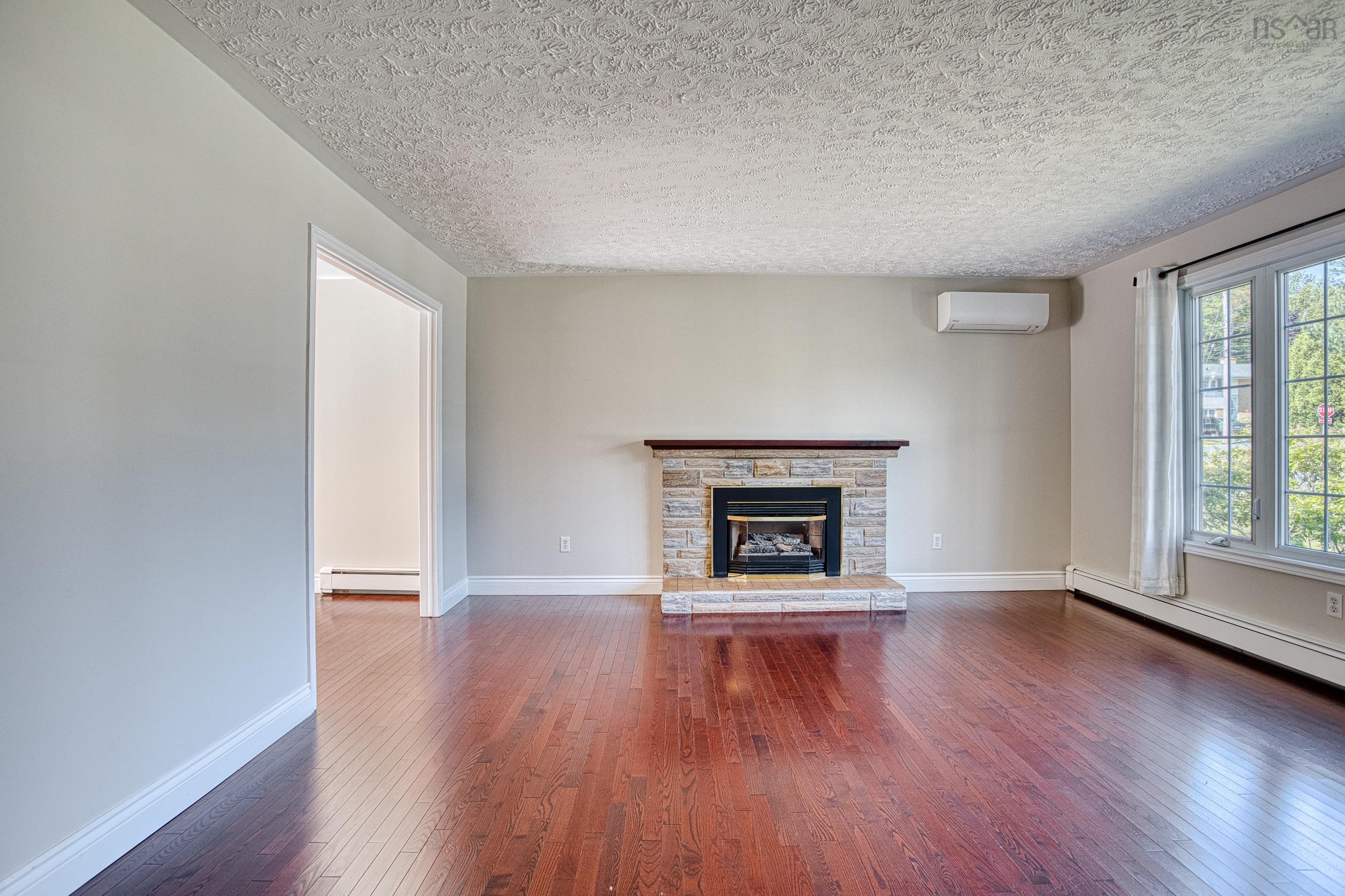 View image 9