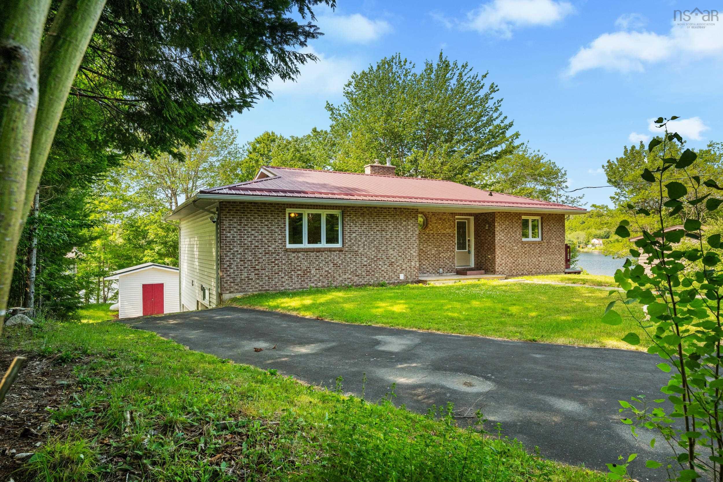 Thumbnail image for 114 Joyce Court MLS<sup>®</sup> 202618157