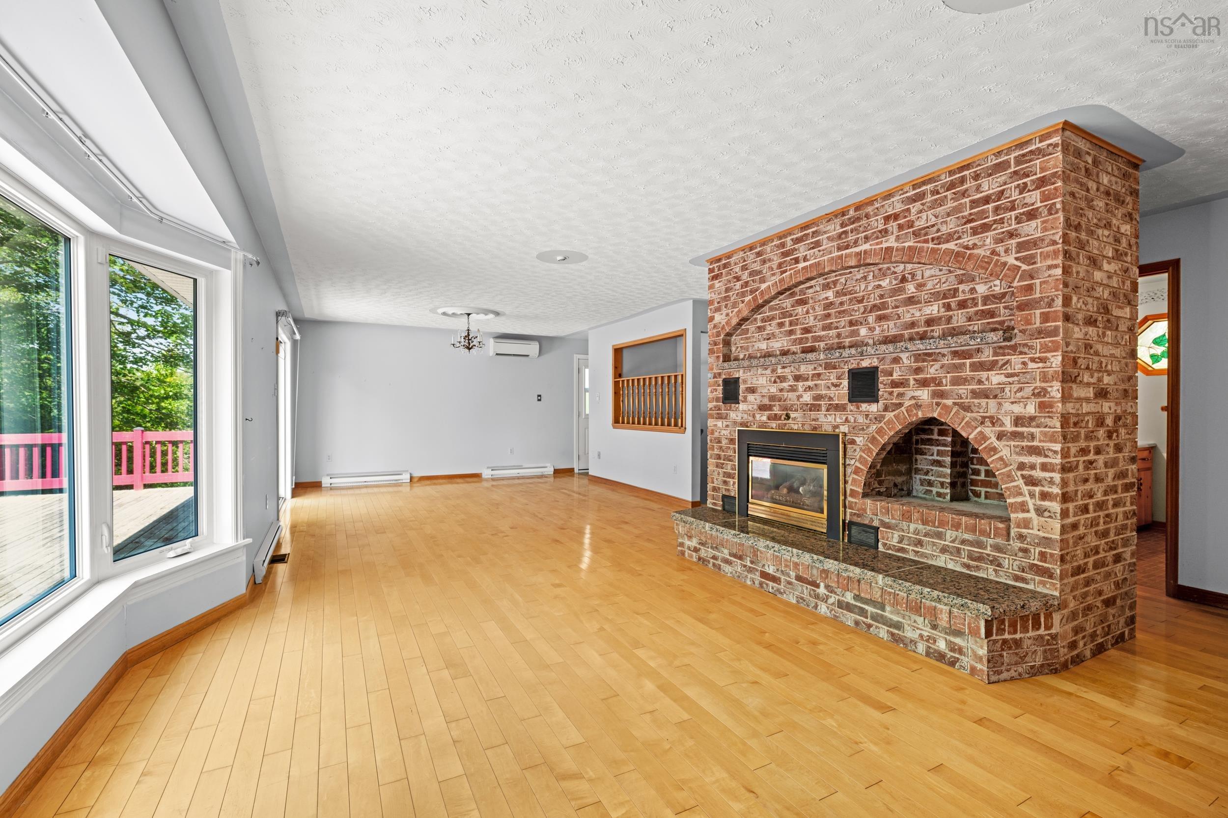 View image 14