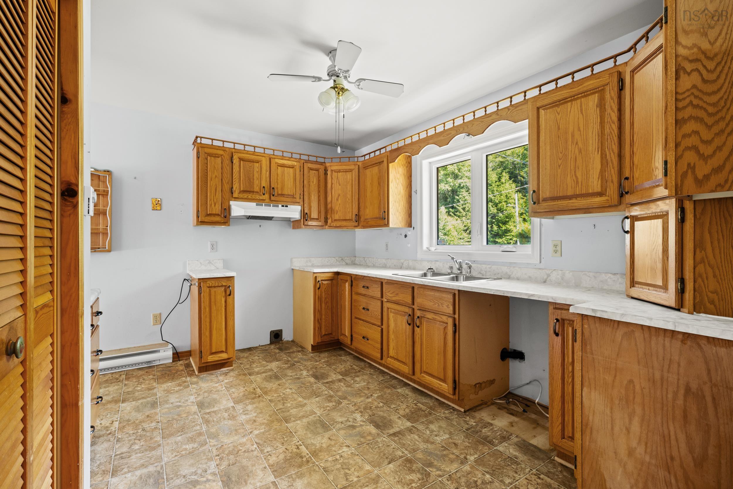 View image 18