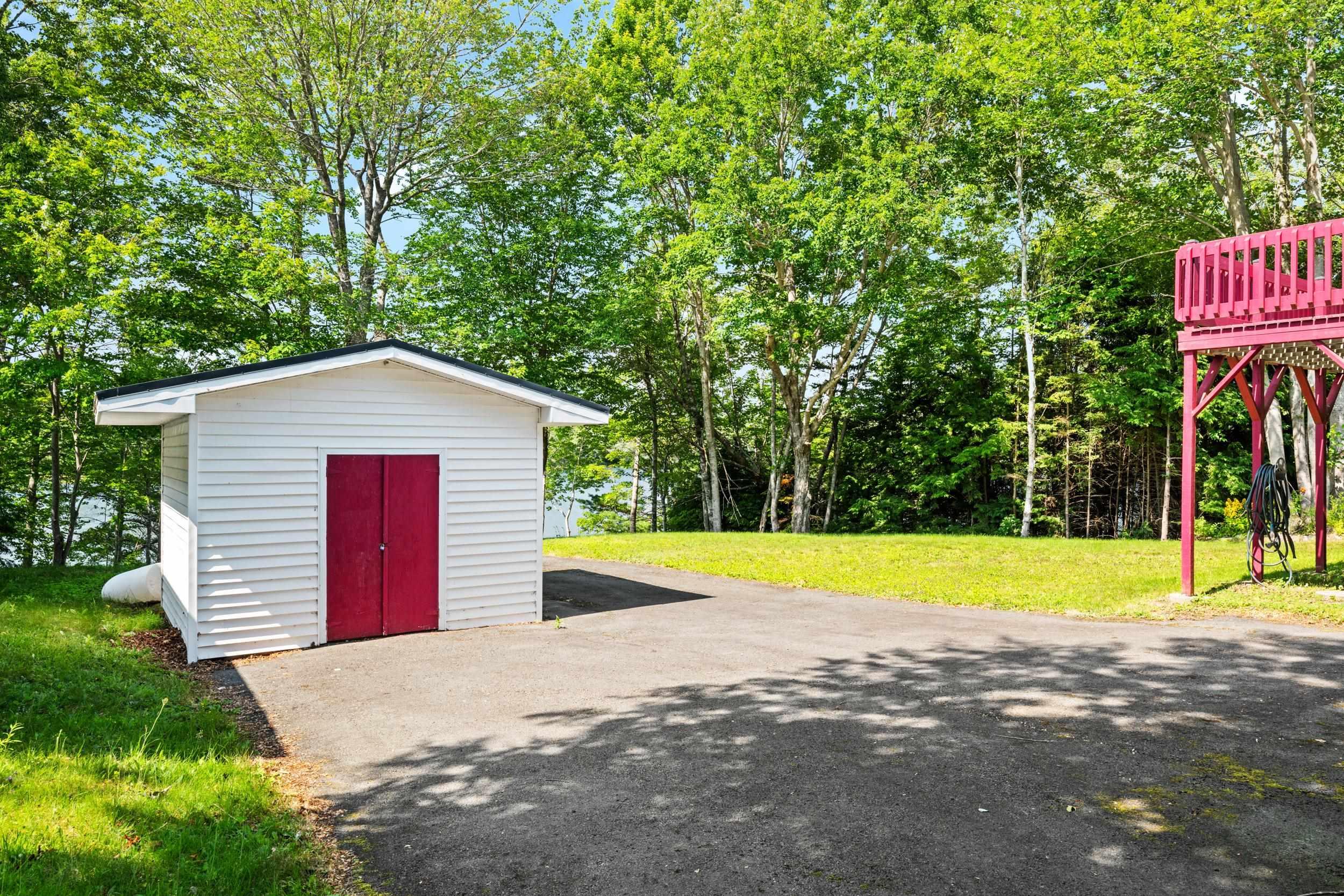 View image 40