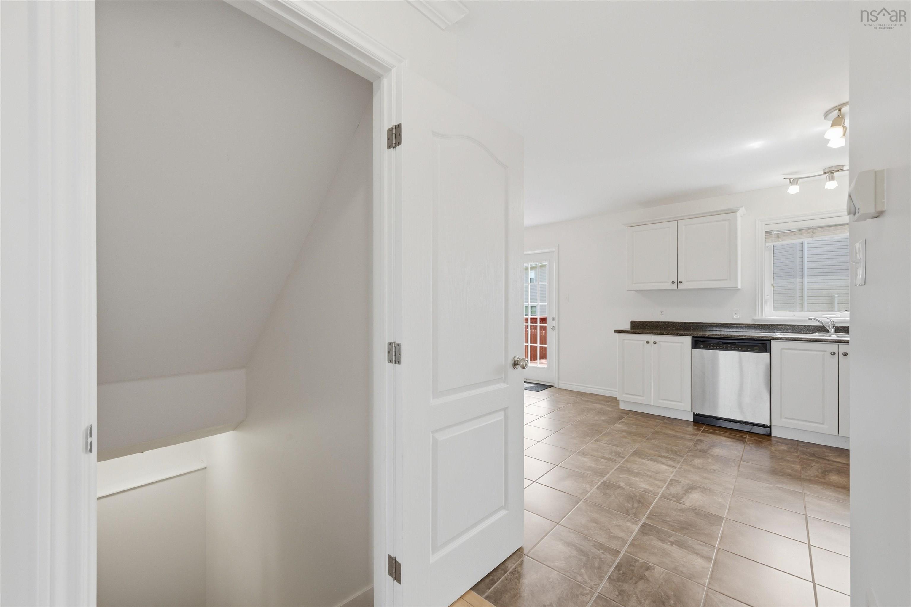 View image 11