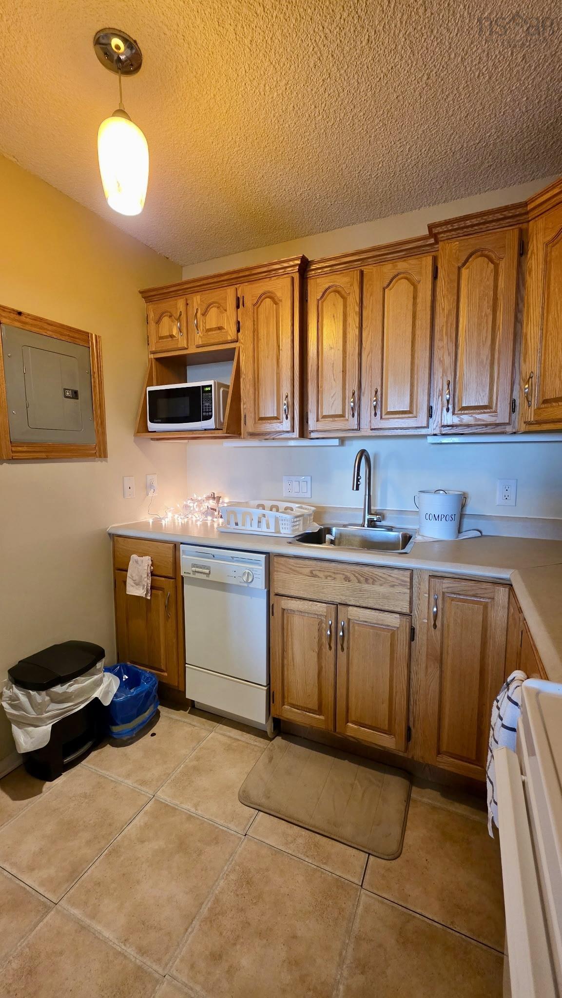 View image 12