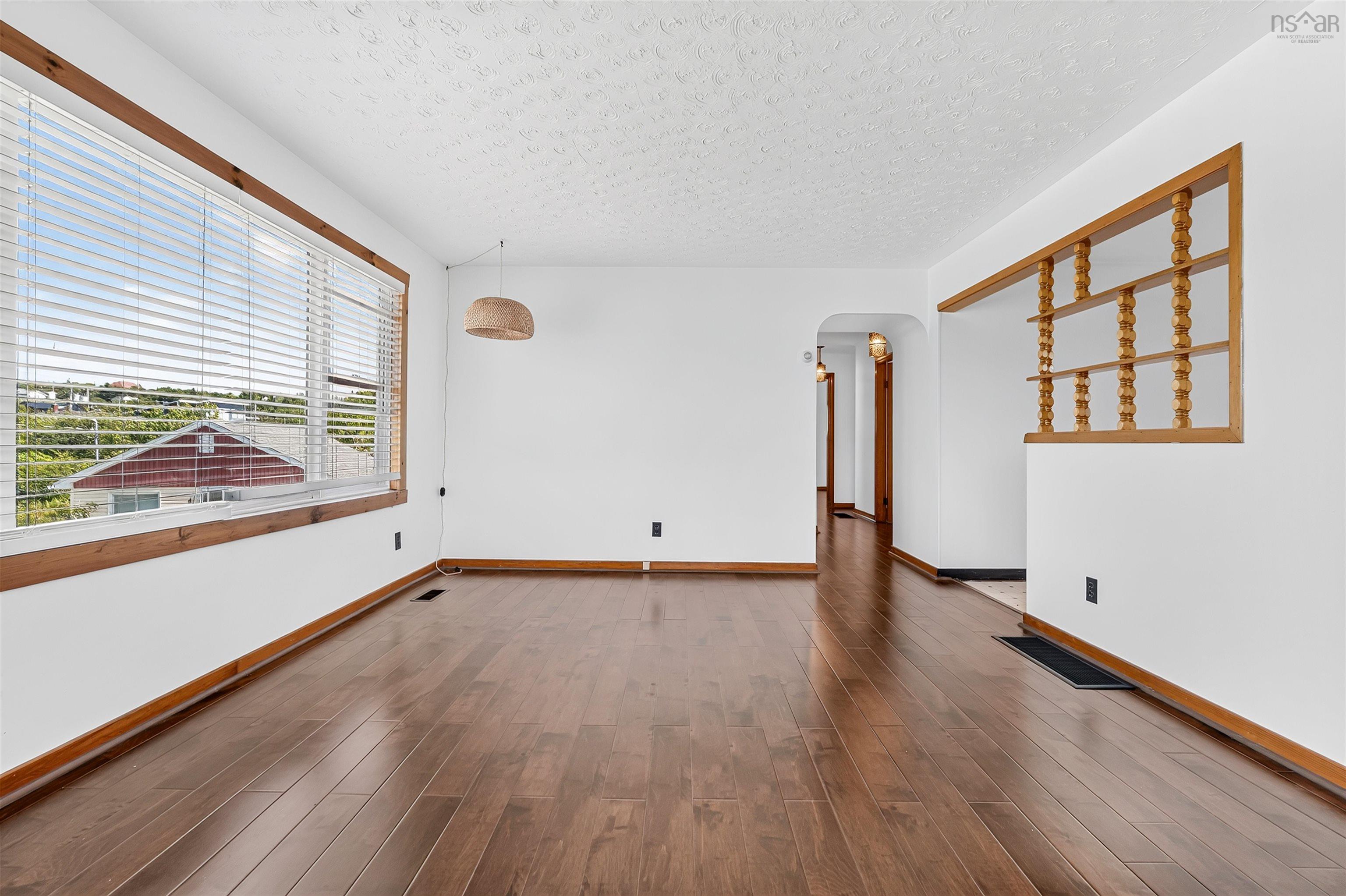 View image 15