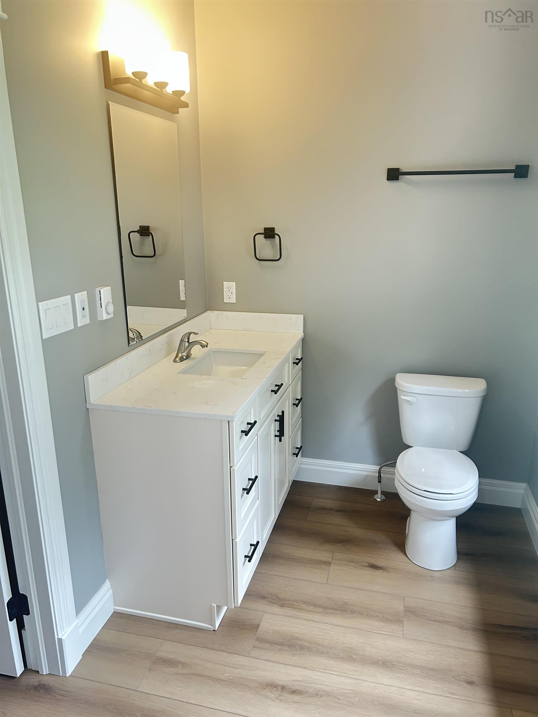 View image 12