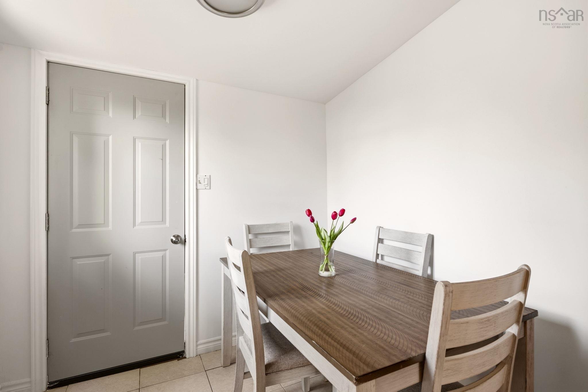 View image 12