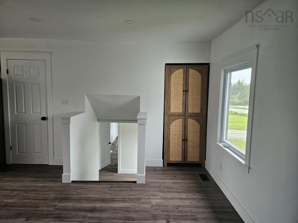 View image 4