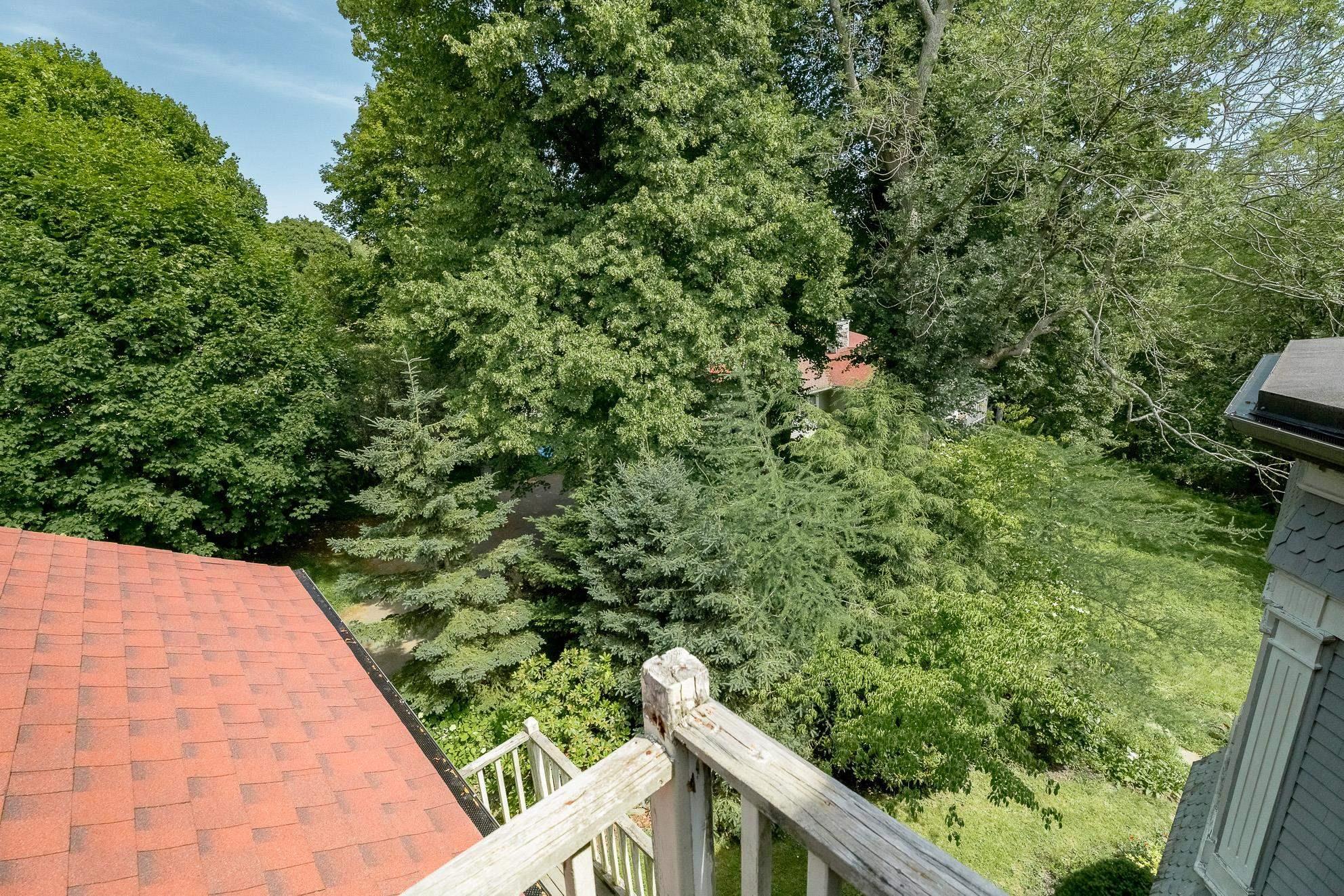 View image 32