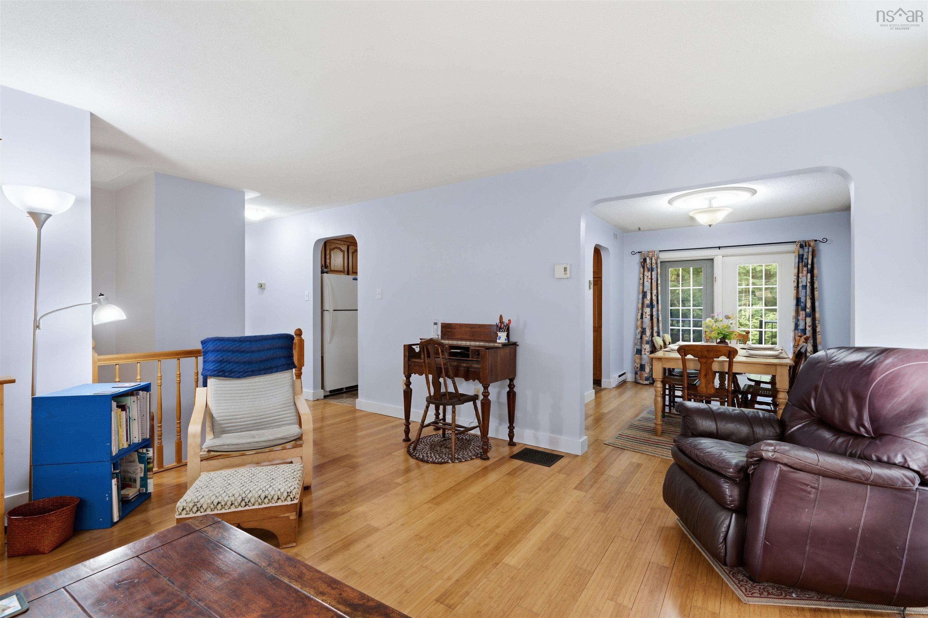 View image 10
