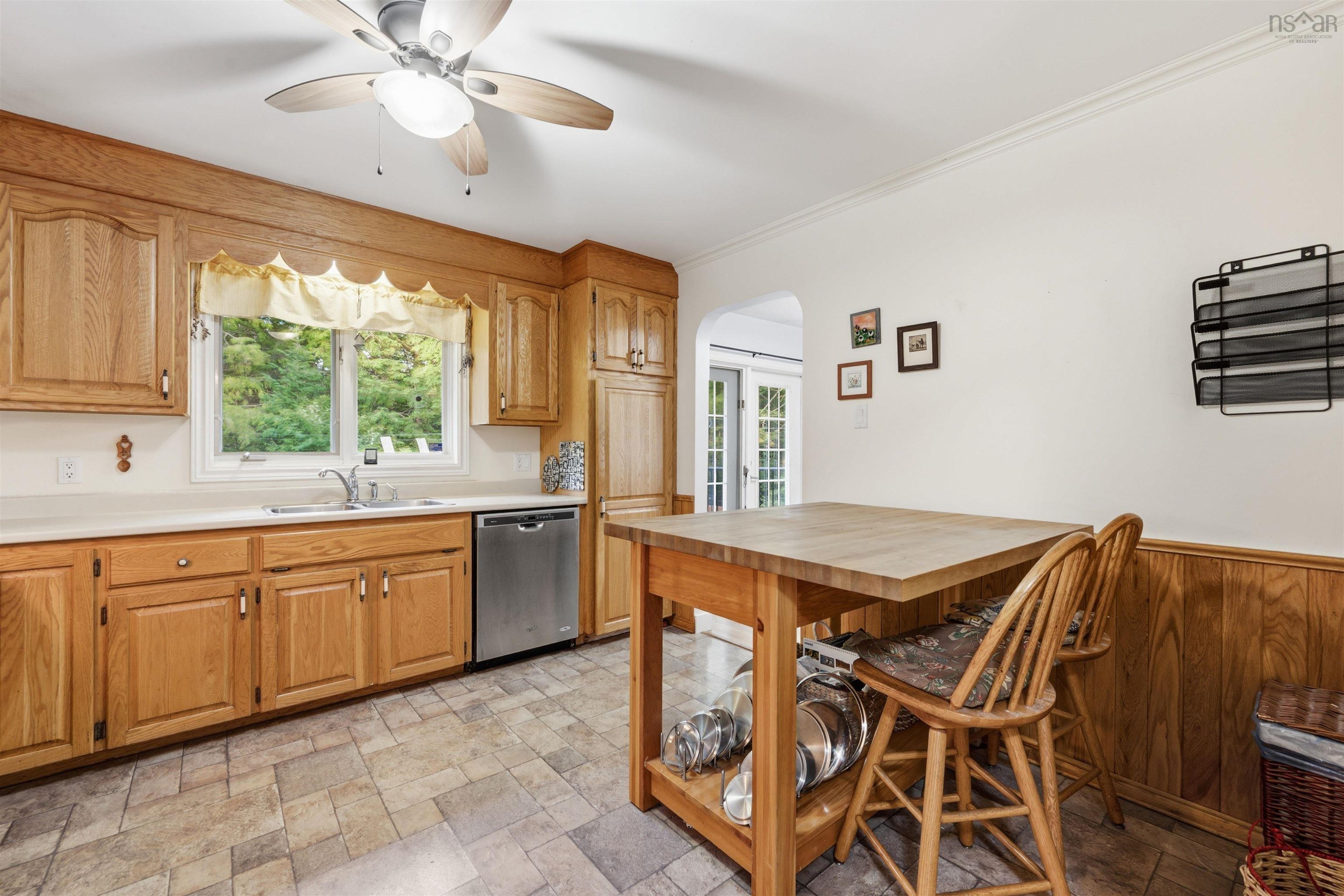View image 16