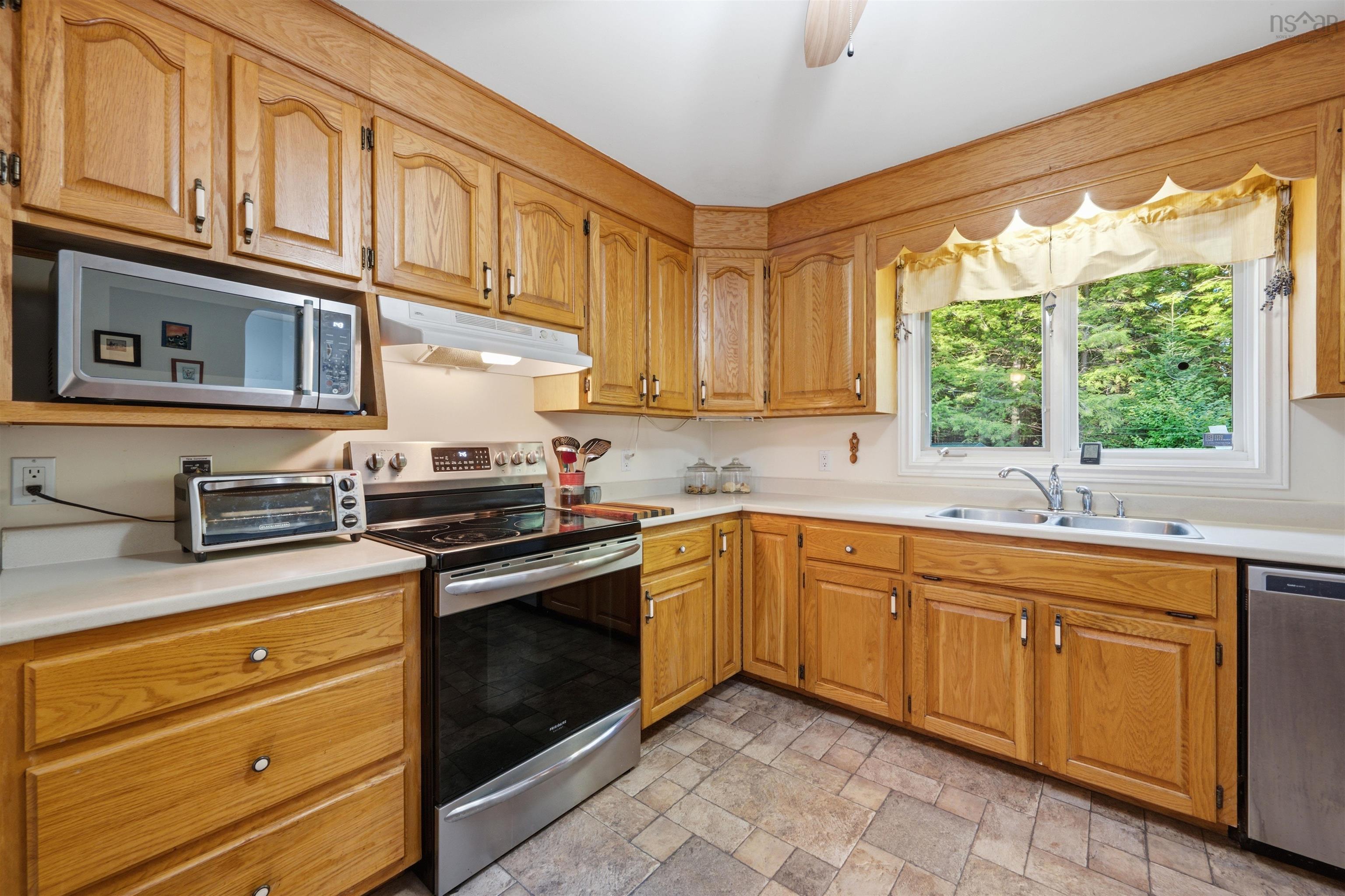 View image 17