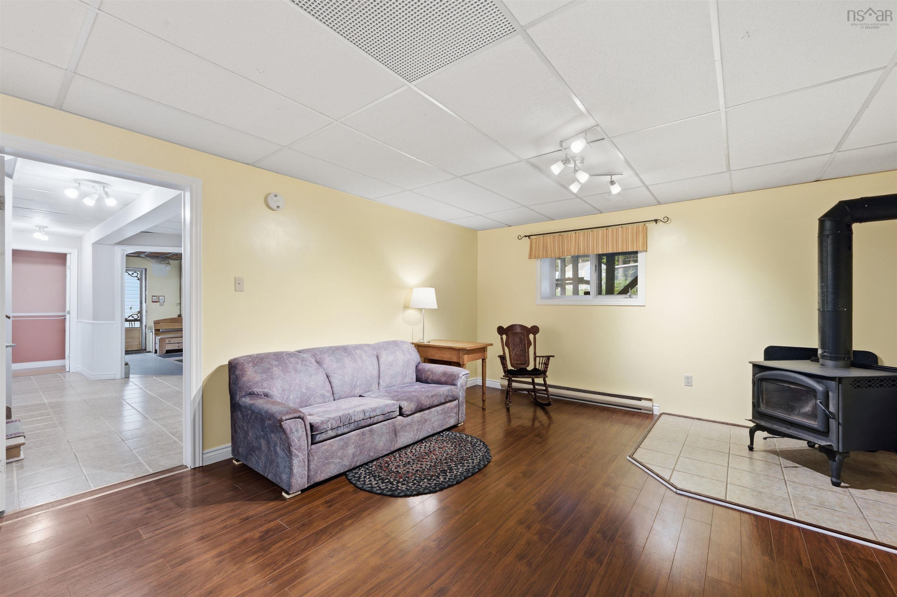 View image 25