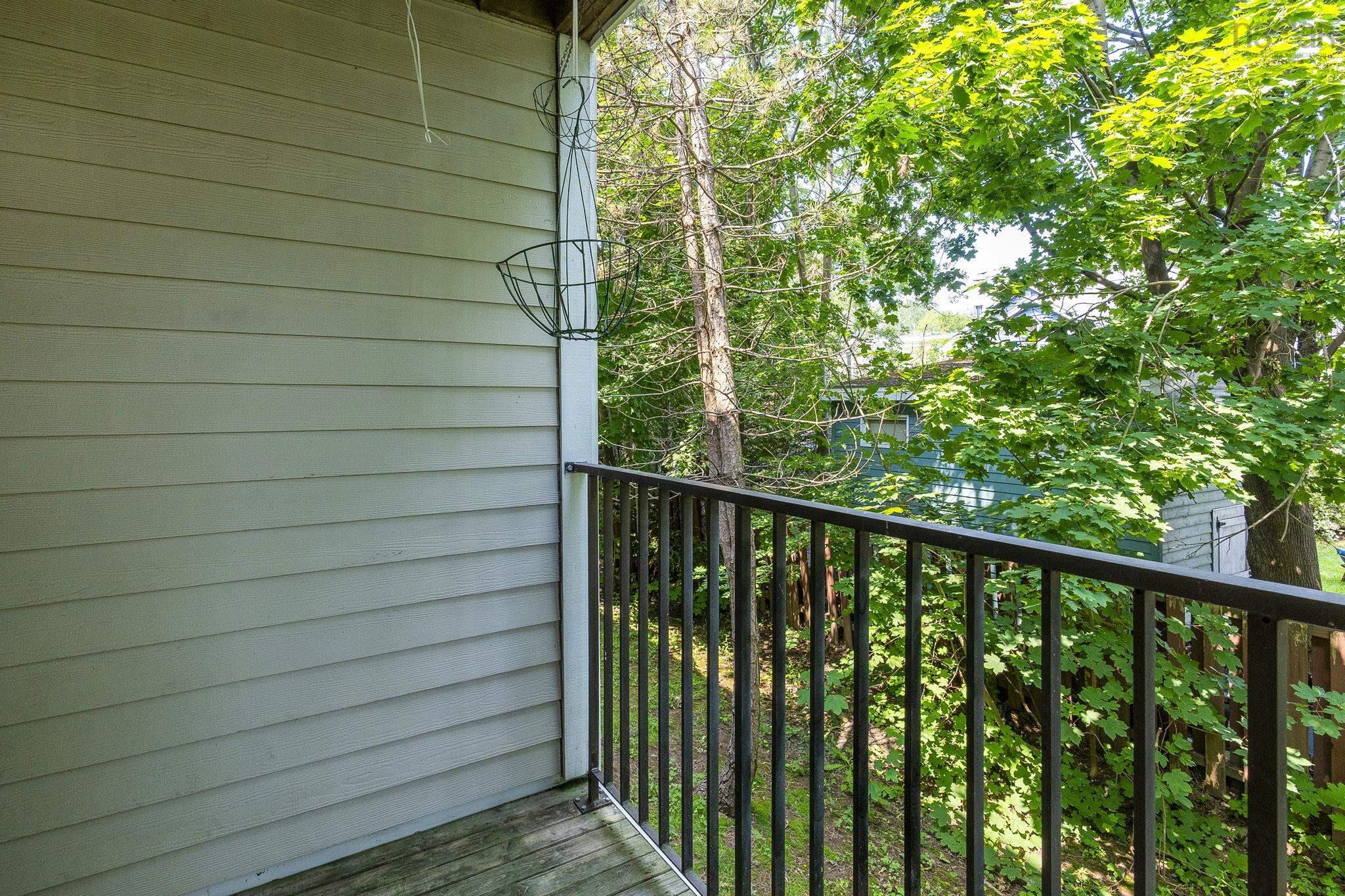 View image 11