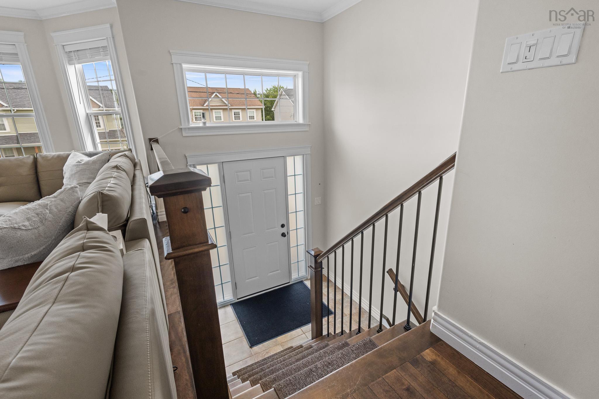 View image 18