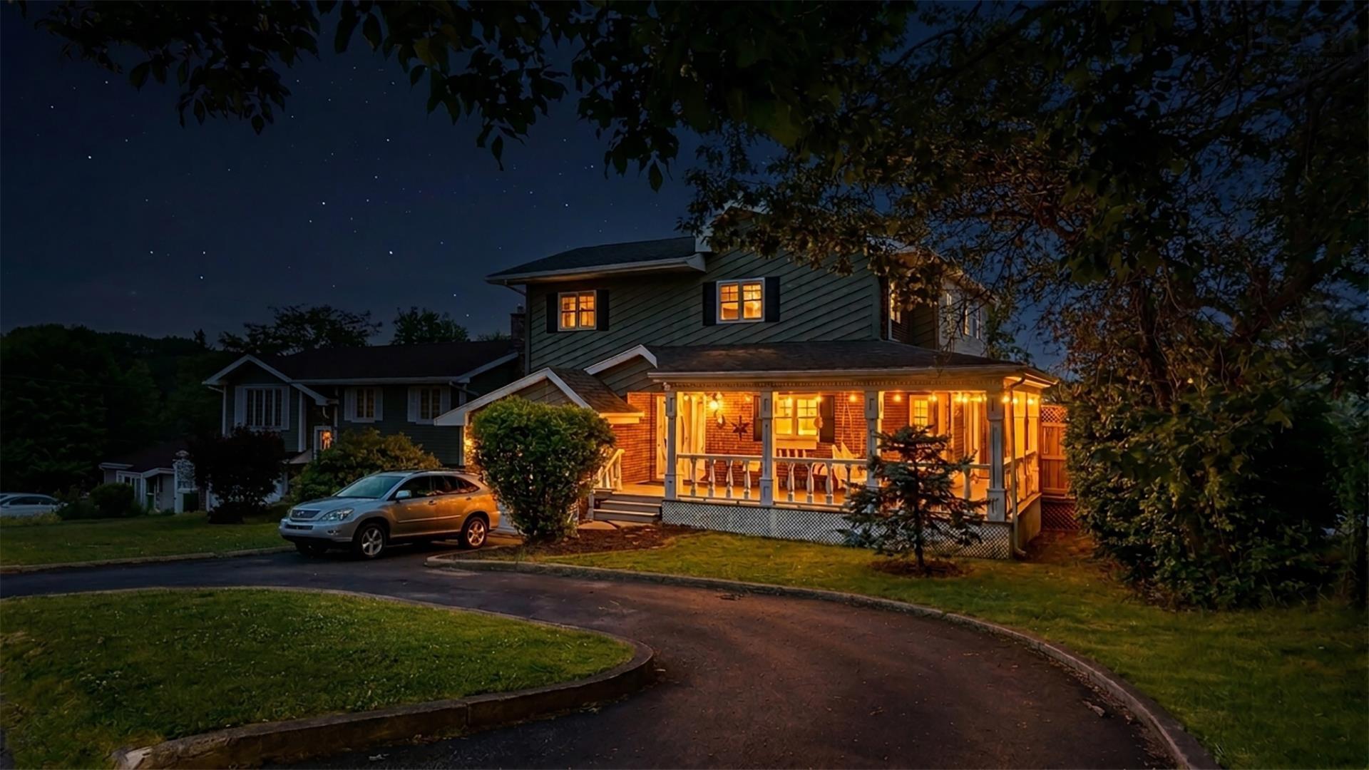 Thumbnail image for 8 Glen Manor Drive MLS<sup>®</sup> 202618503