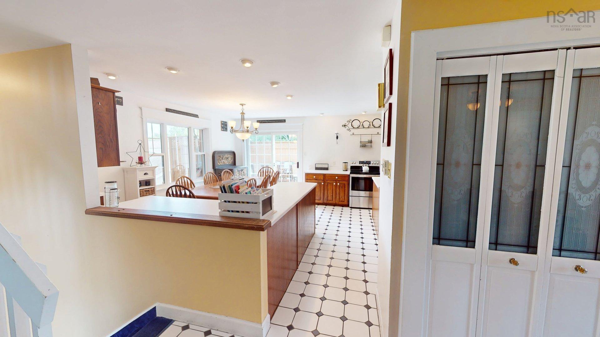View image 16