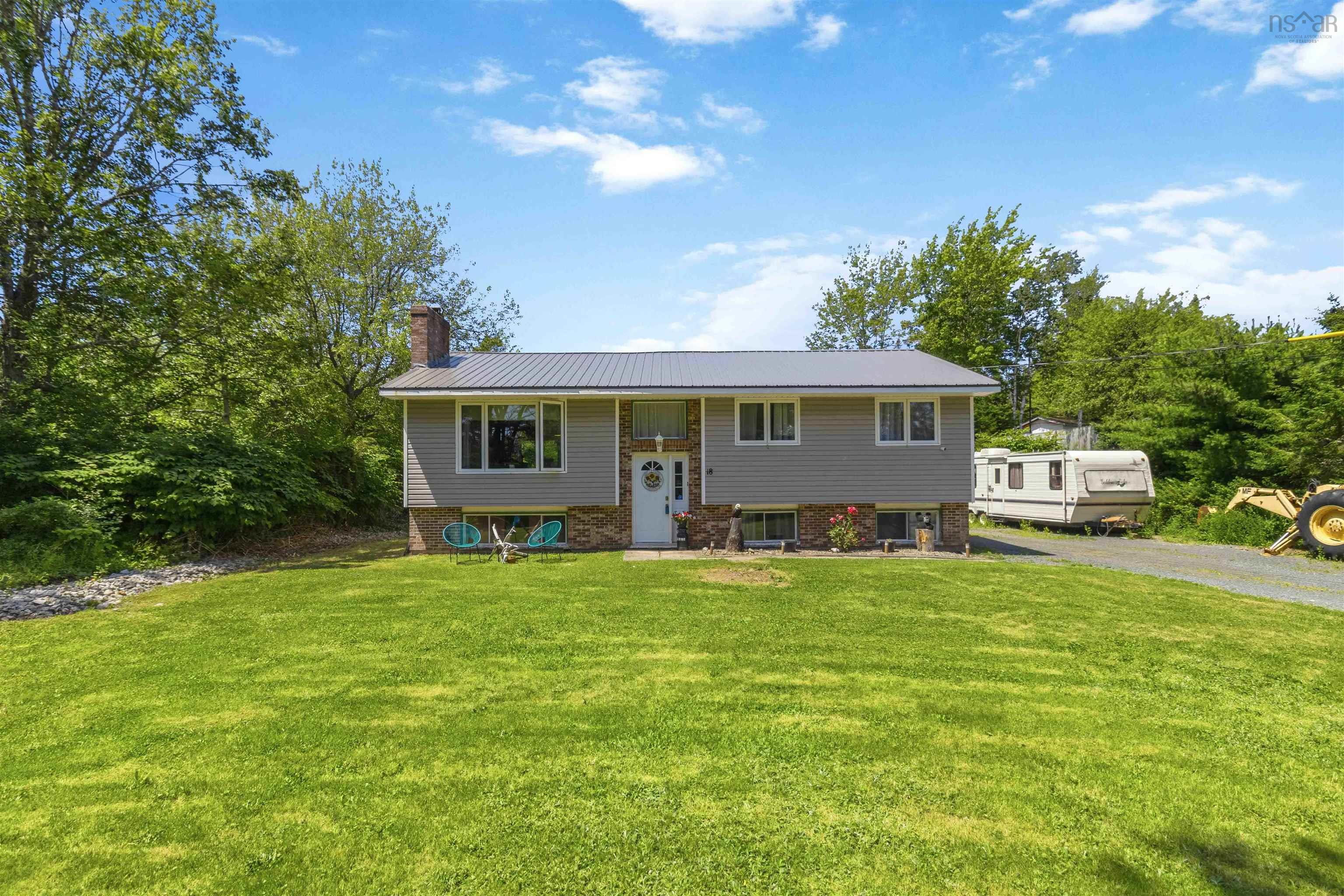 Thumbnail image for 18 Robinson Road MLS<sup>®</sup> 202618530