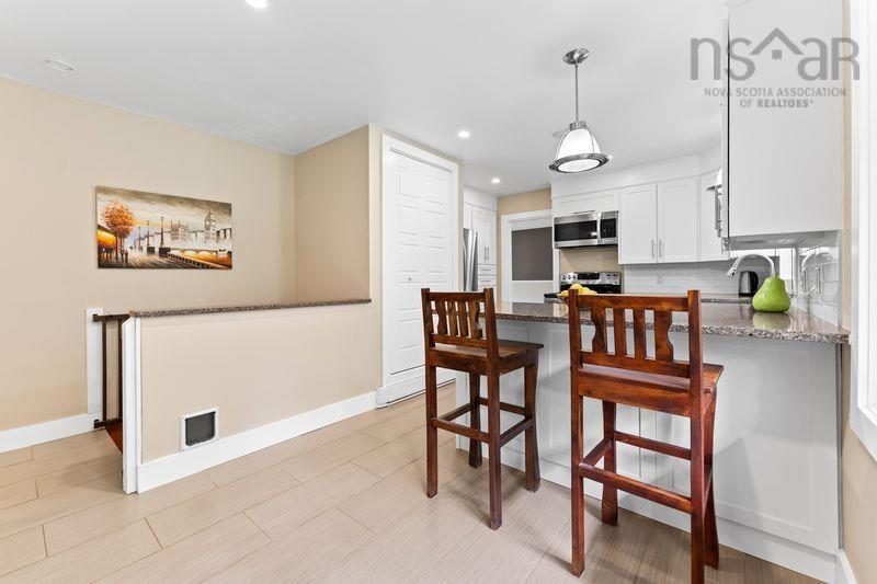 View image 16