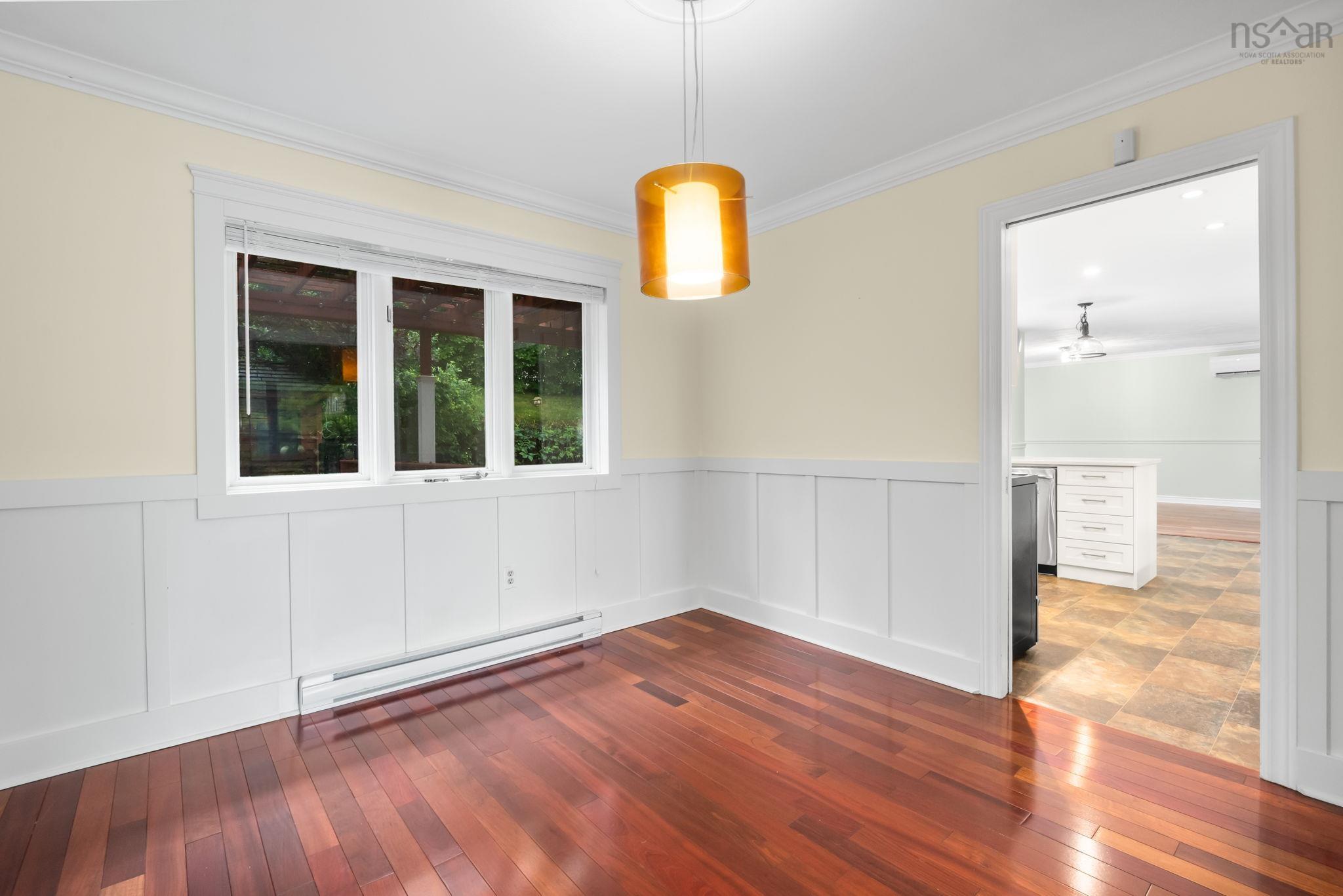 View image 8