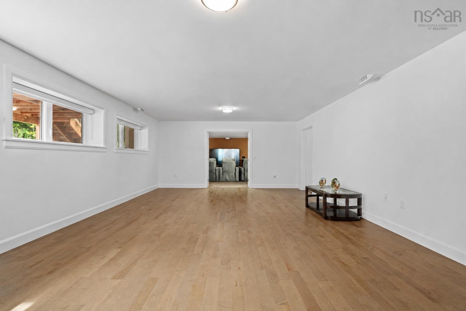 View image 32