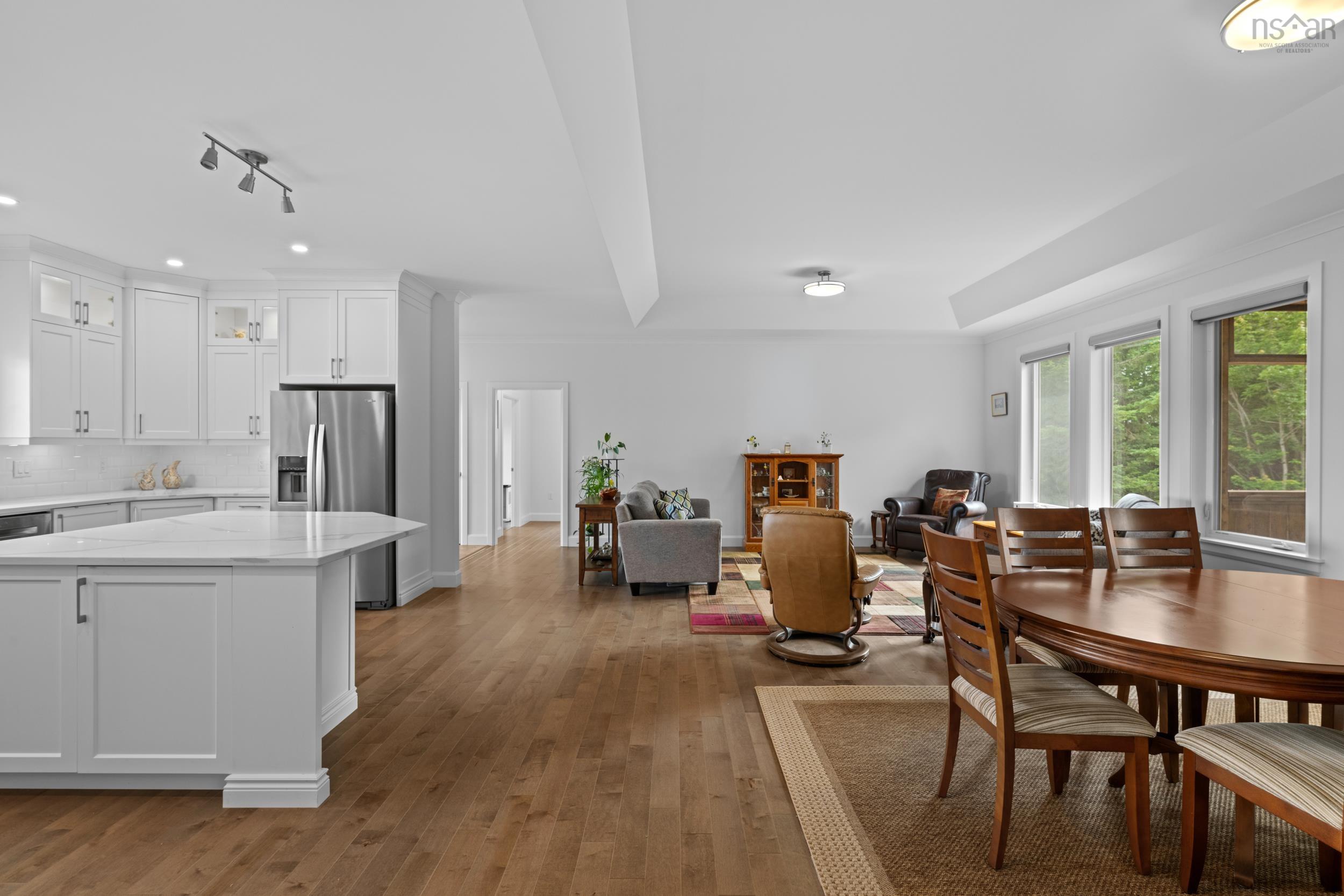 View image 9