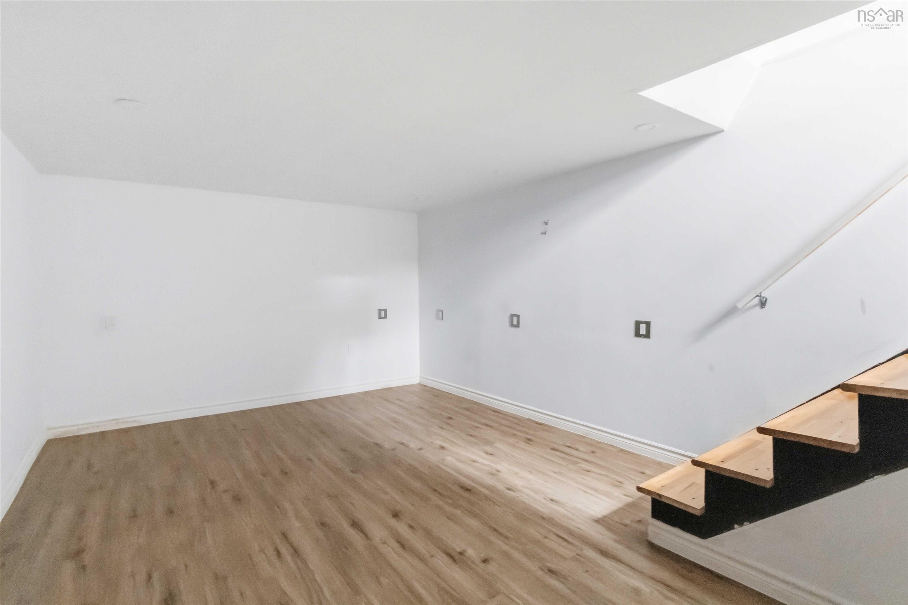 View image 15