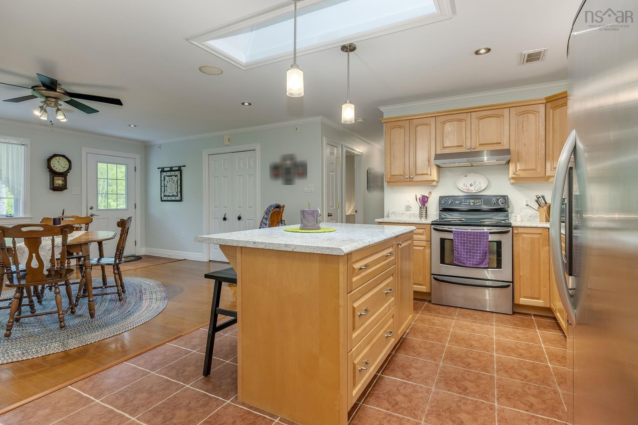 View image 16