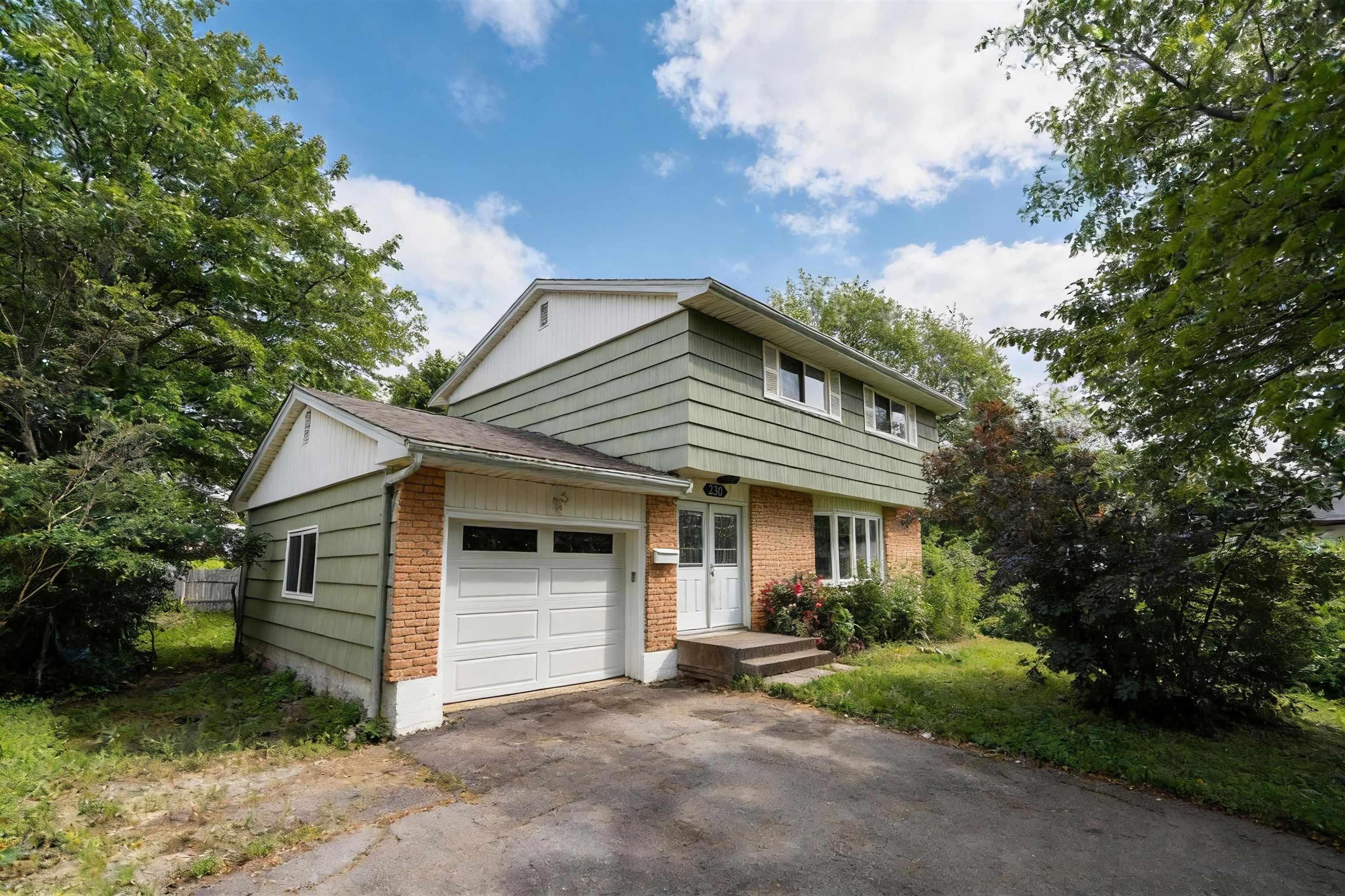 Thumbnail image for 230 Gourok Avenue MLS<sup>®</sup> 202618696