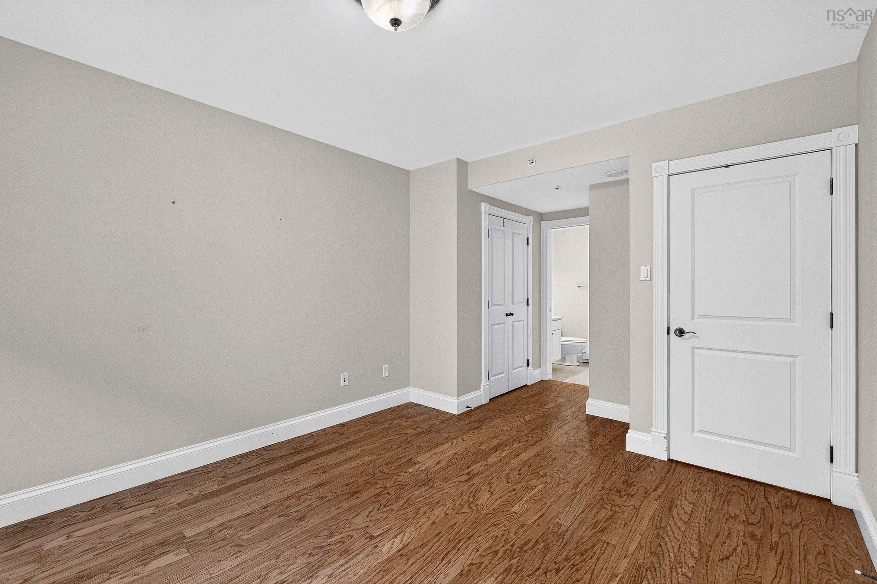 View image 12