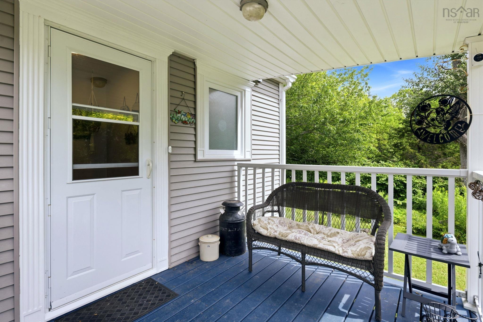View image 18