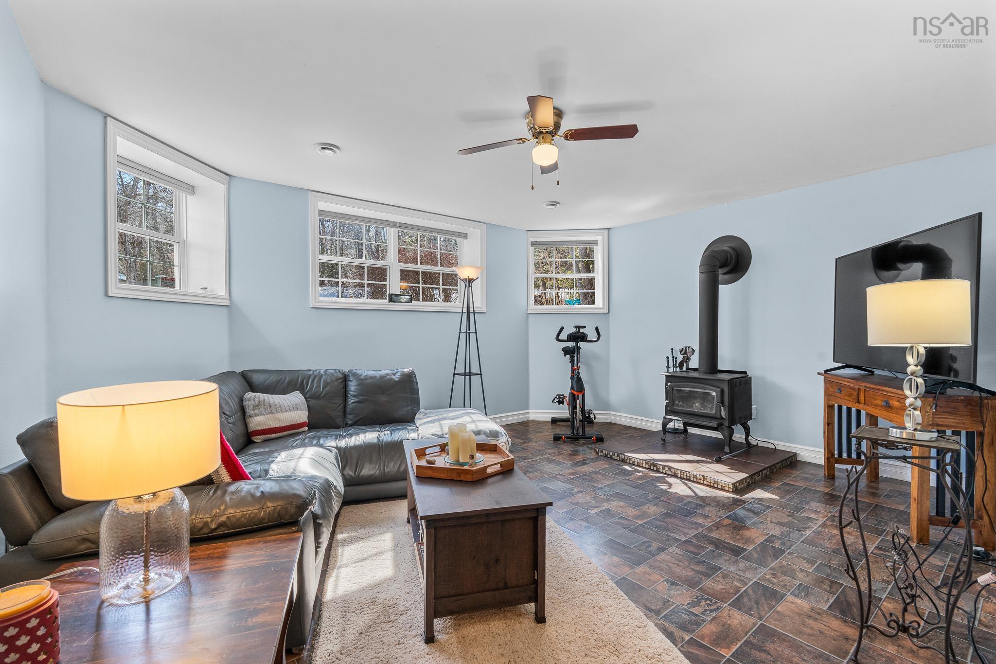 View image 15