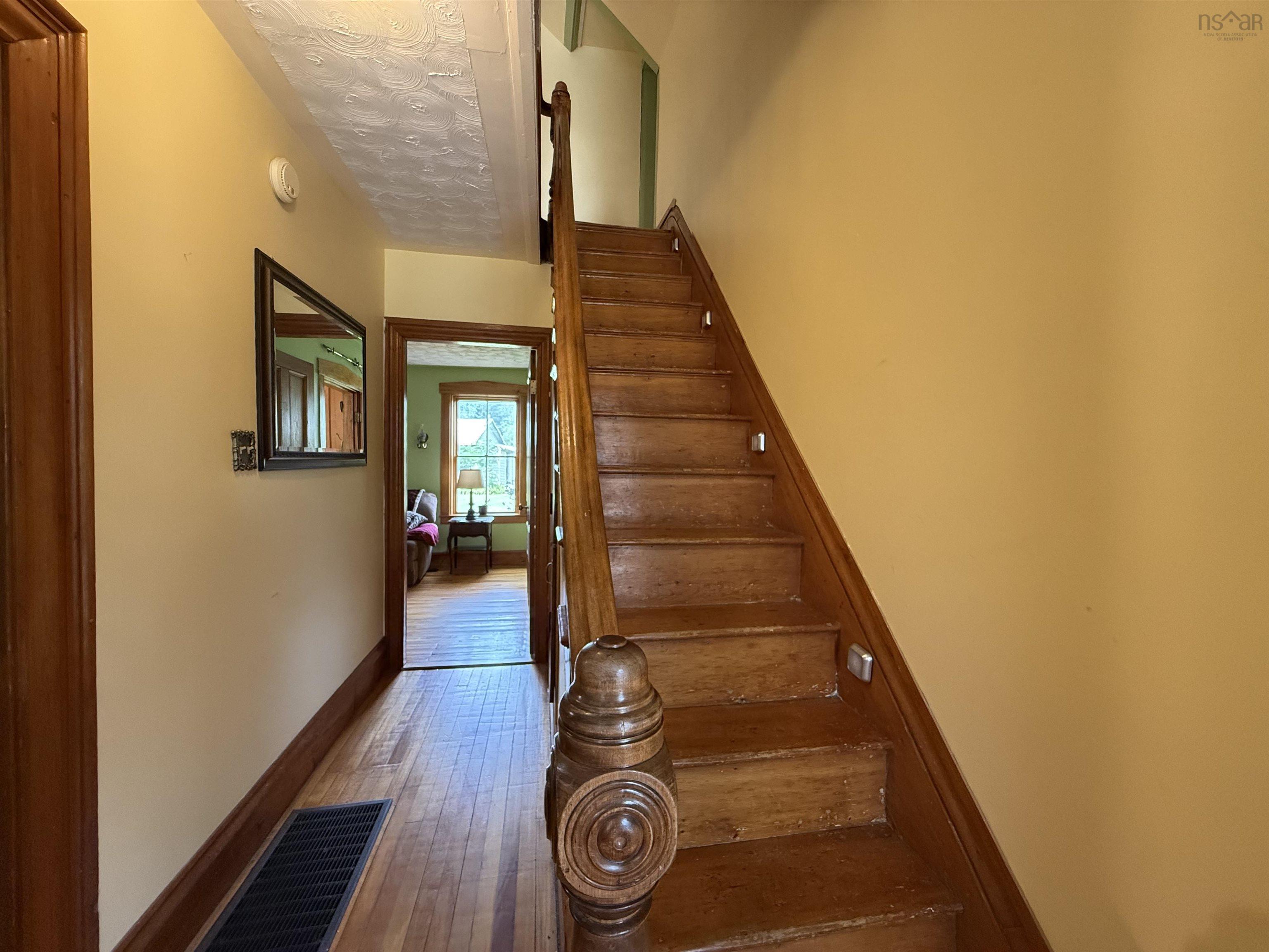 View image 16