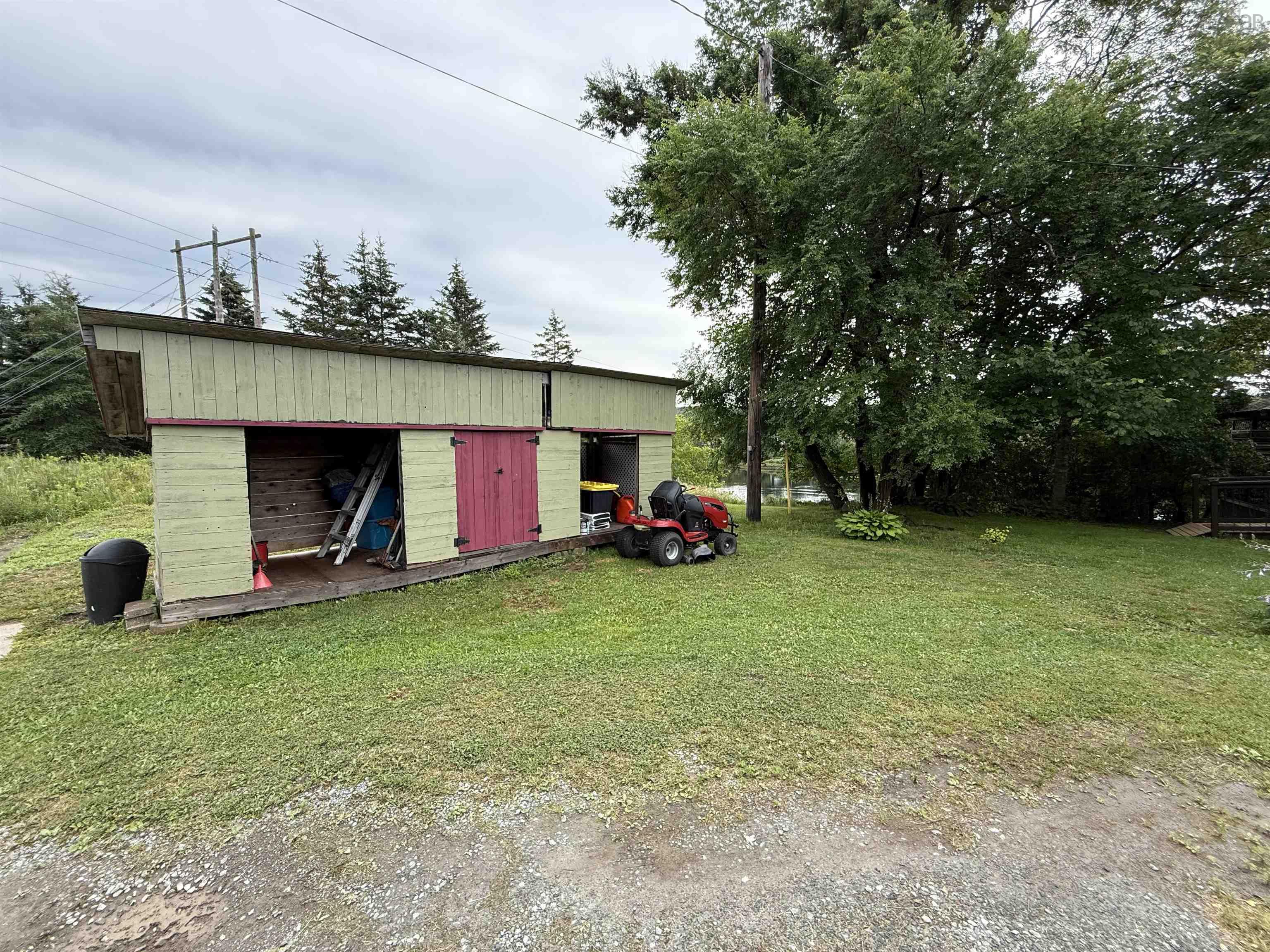 View image 40