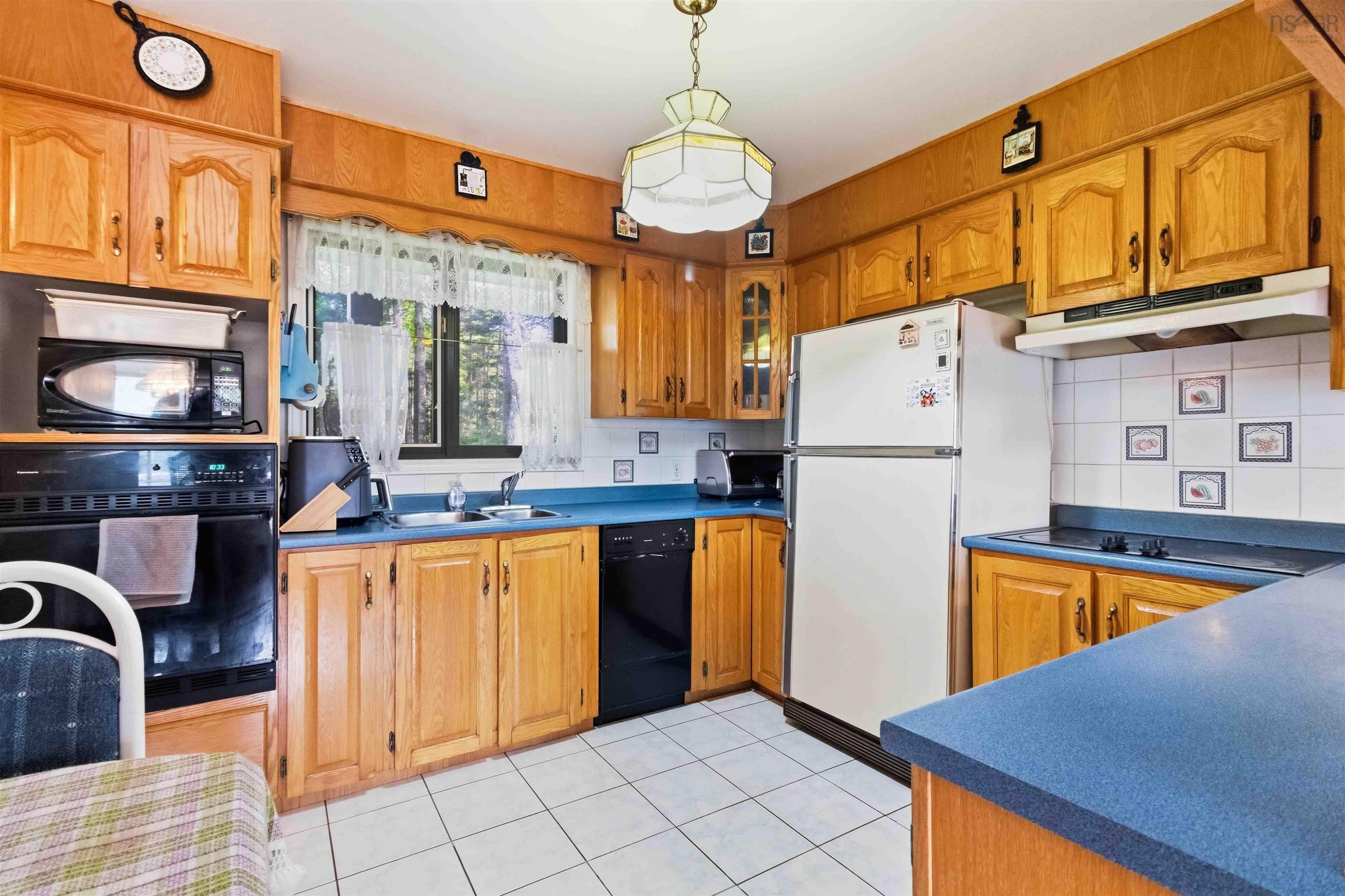 View image 18