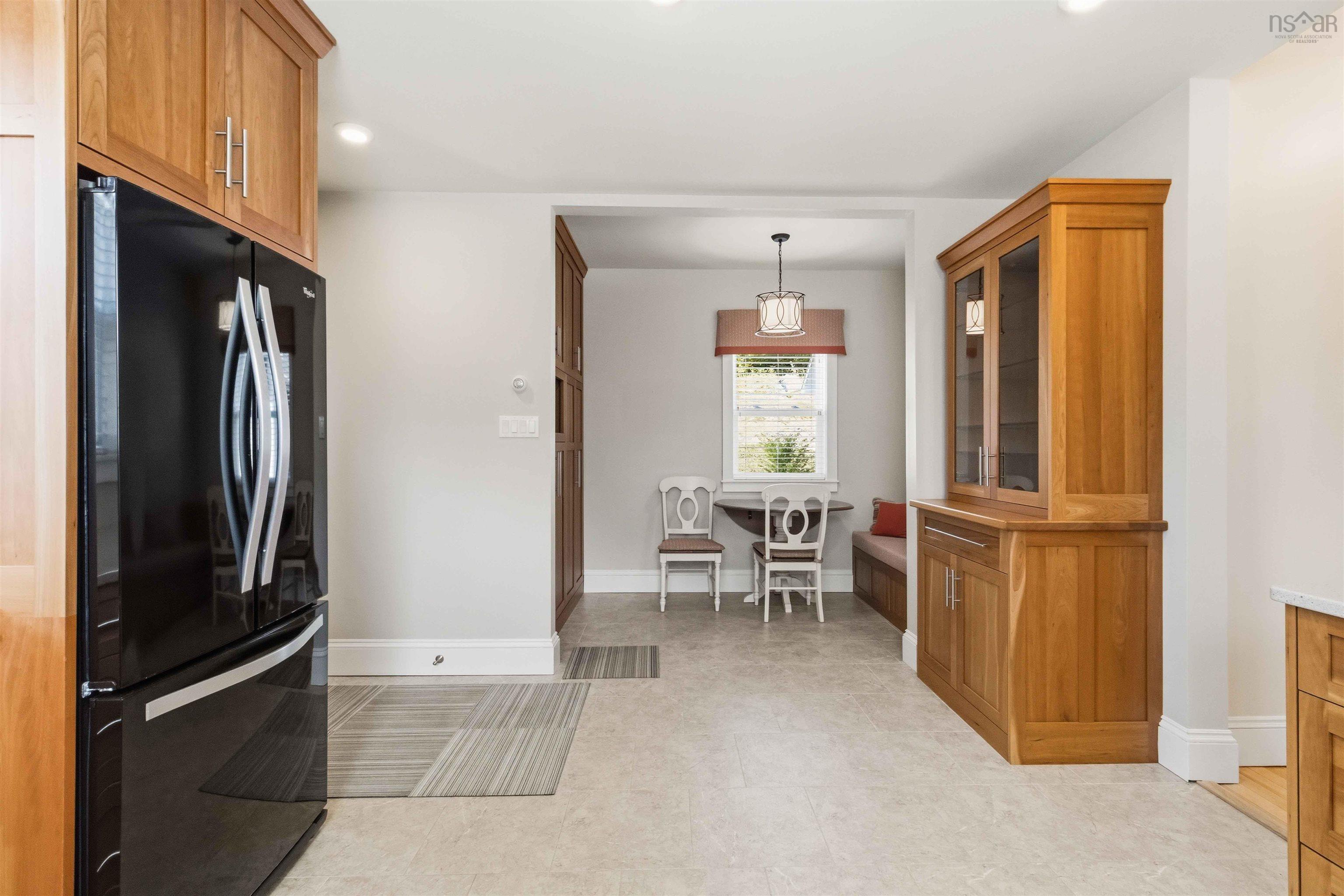 View image 11