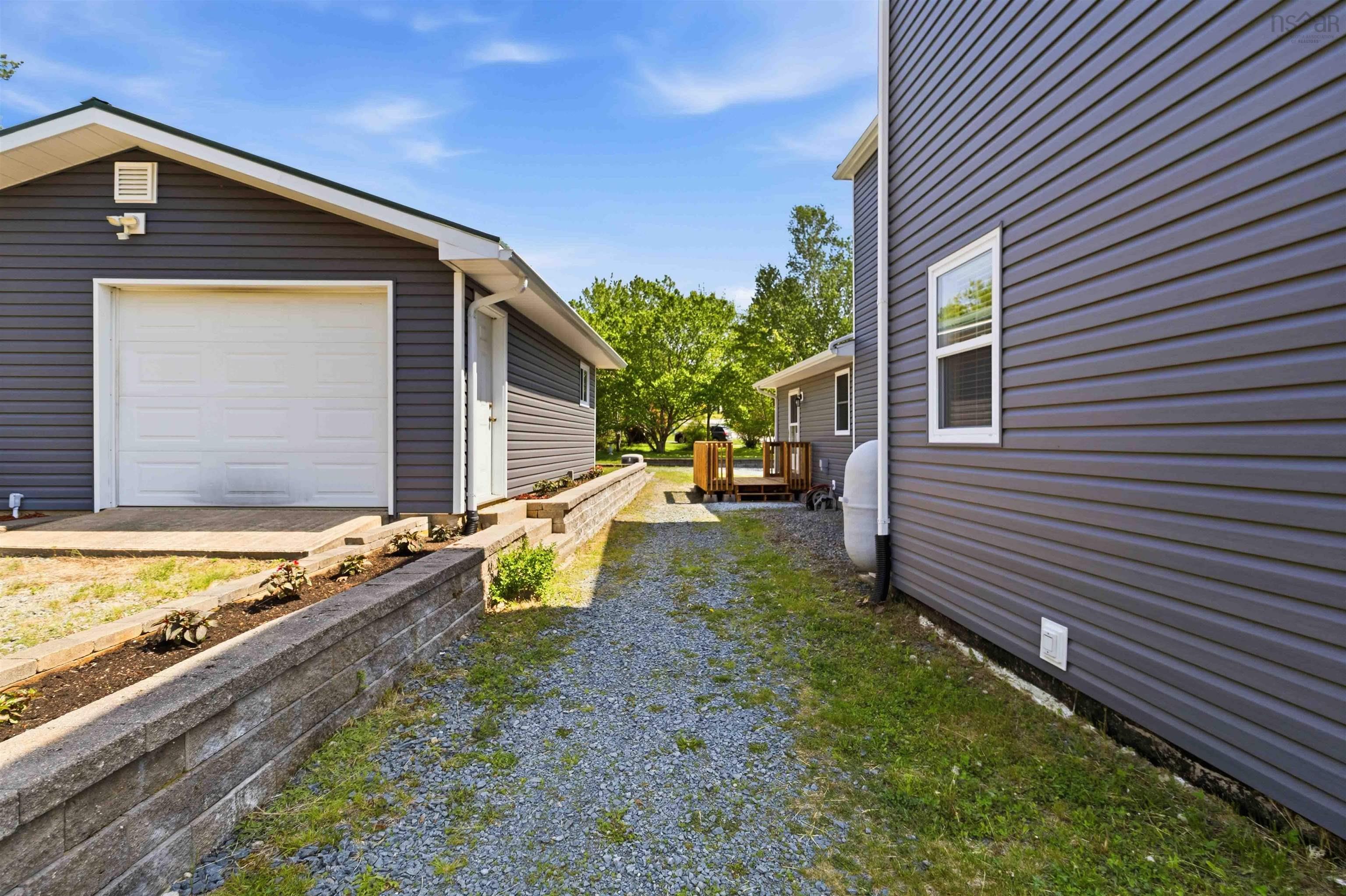 View image 40